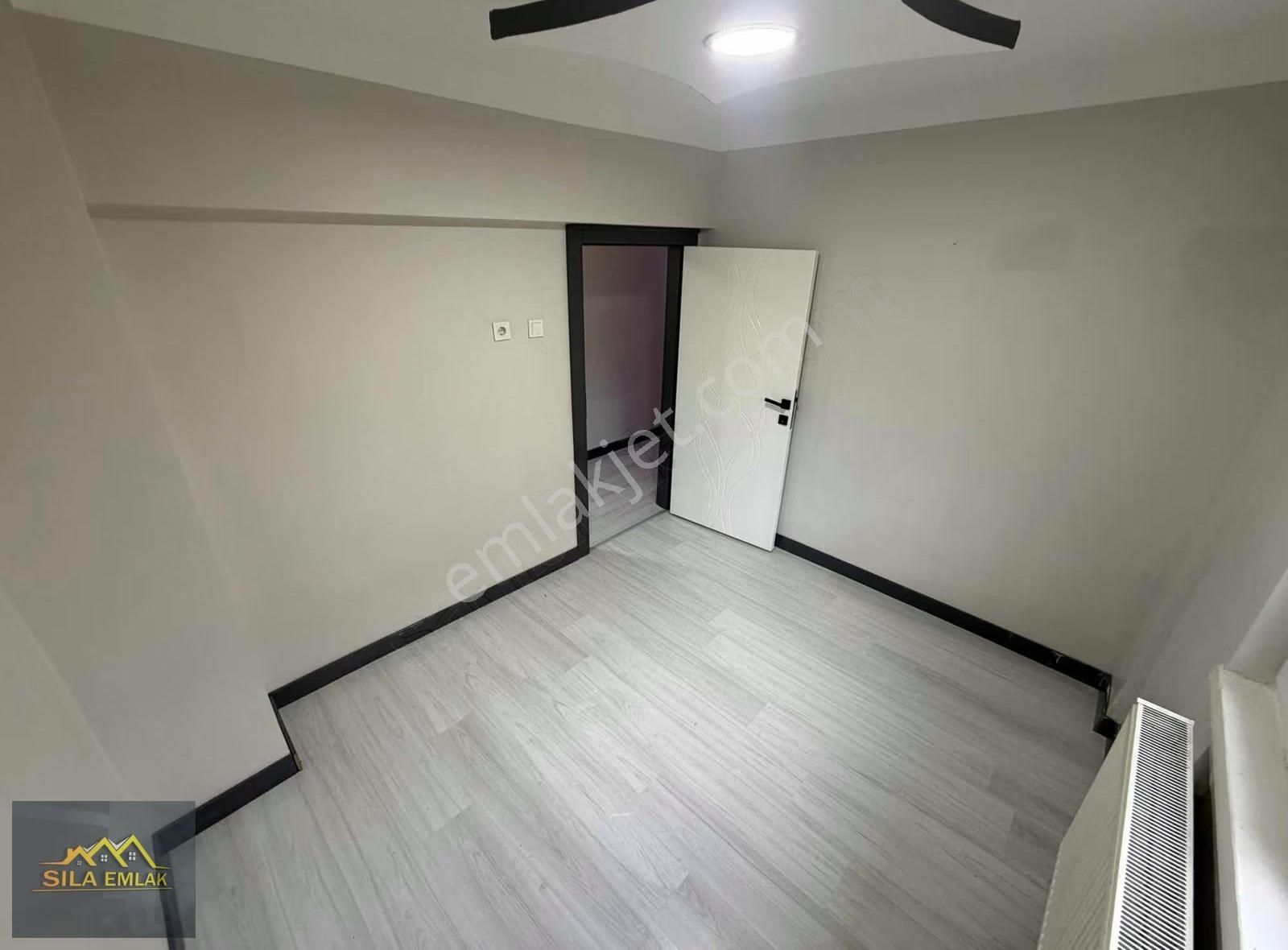 Atatürk Mh Merkezi Konum 3+1 Kilerli Full Yapılı Geniş Bahçe Kat - Görsel 15