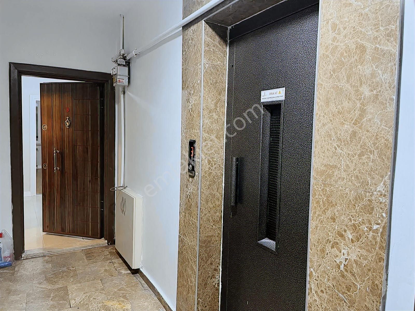 Beylikdüzü Yakuplu Metrobüs 900m Mesafede Satılık 2+1 Daire - Görsel 15