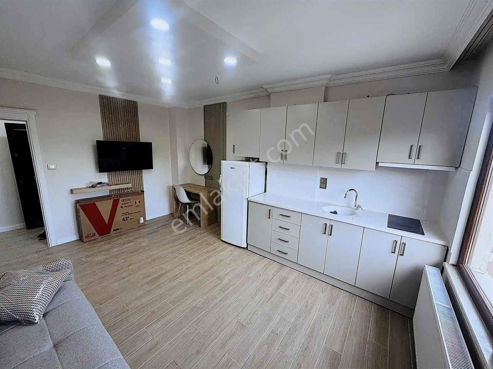 Kalkınma'da Deniz Manzaralı Lüks Sıfır Eşyalı Kiralık 1+1 Daire