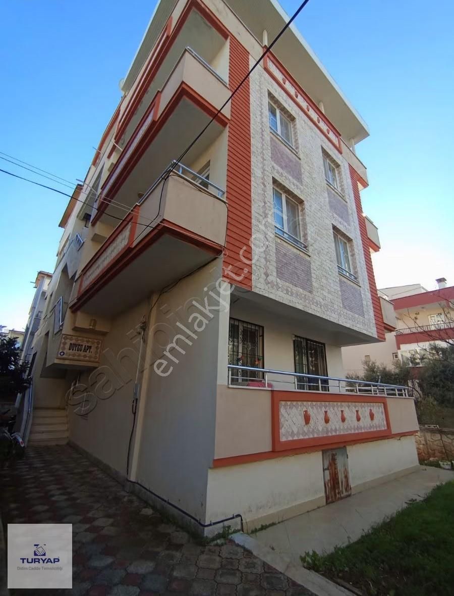 Didim Cumhuriyet Mahallesi'nde 4 Oda 1 Salon, Teraslı Dubleks - Görsel 2