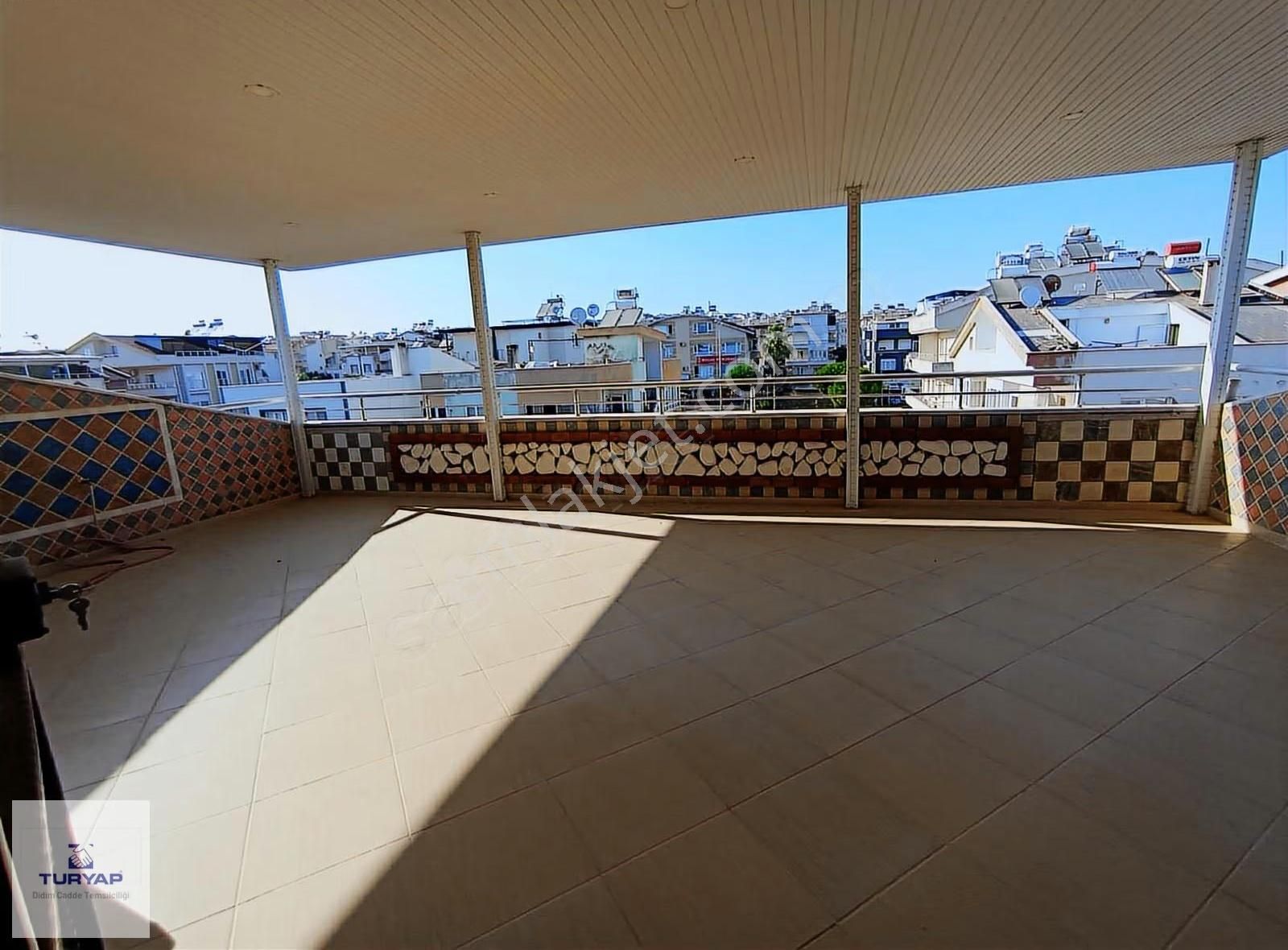 Didim Cumhuriyet Mahallesi'nde 4 Oda 1 Salon, Teraslı Dubleks - Görsel 4