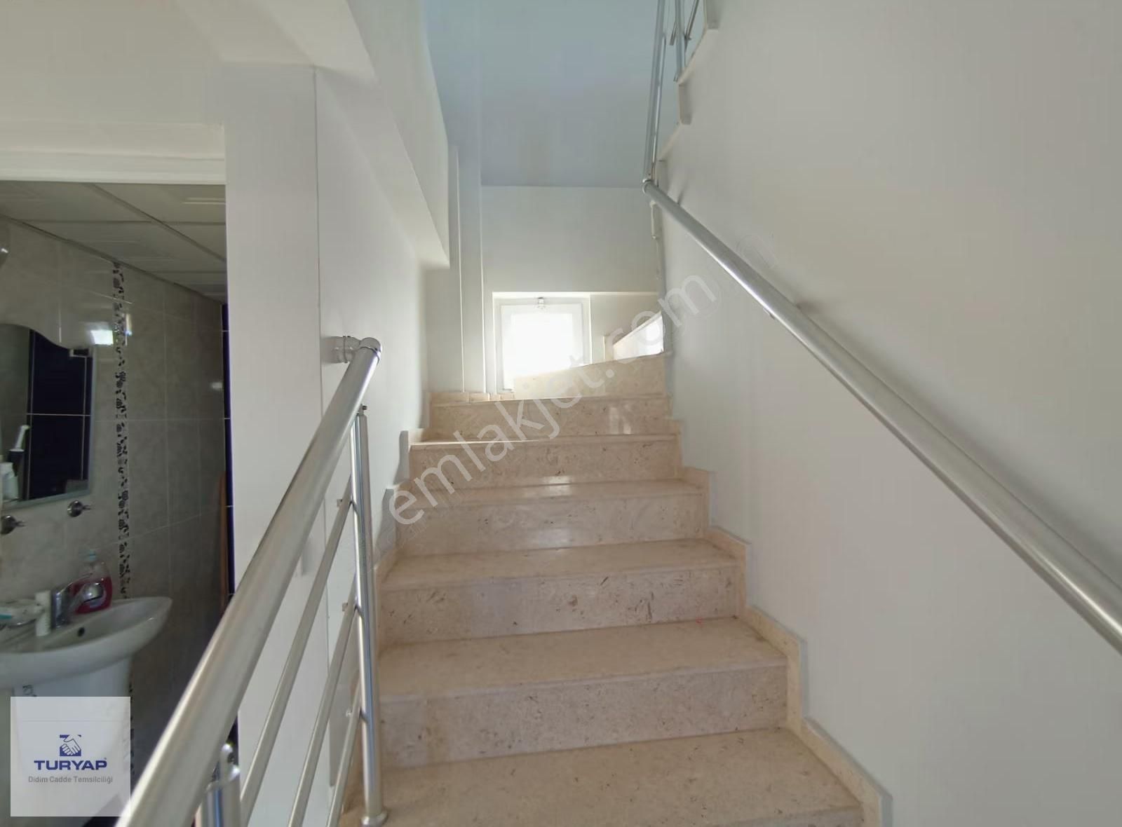 Didim Cumhuriyet Mahallesi'nde 4 Oda 1 Salon, Teraslı Dubleks - Görsel 5