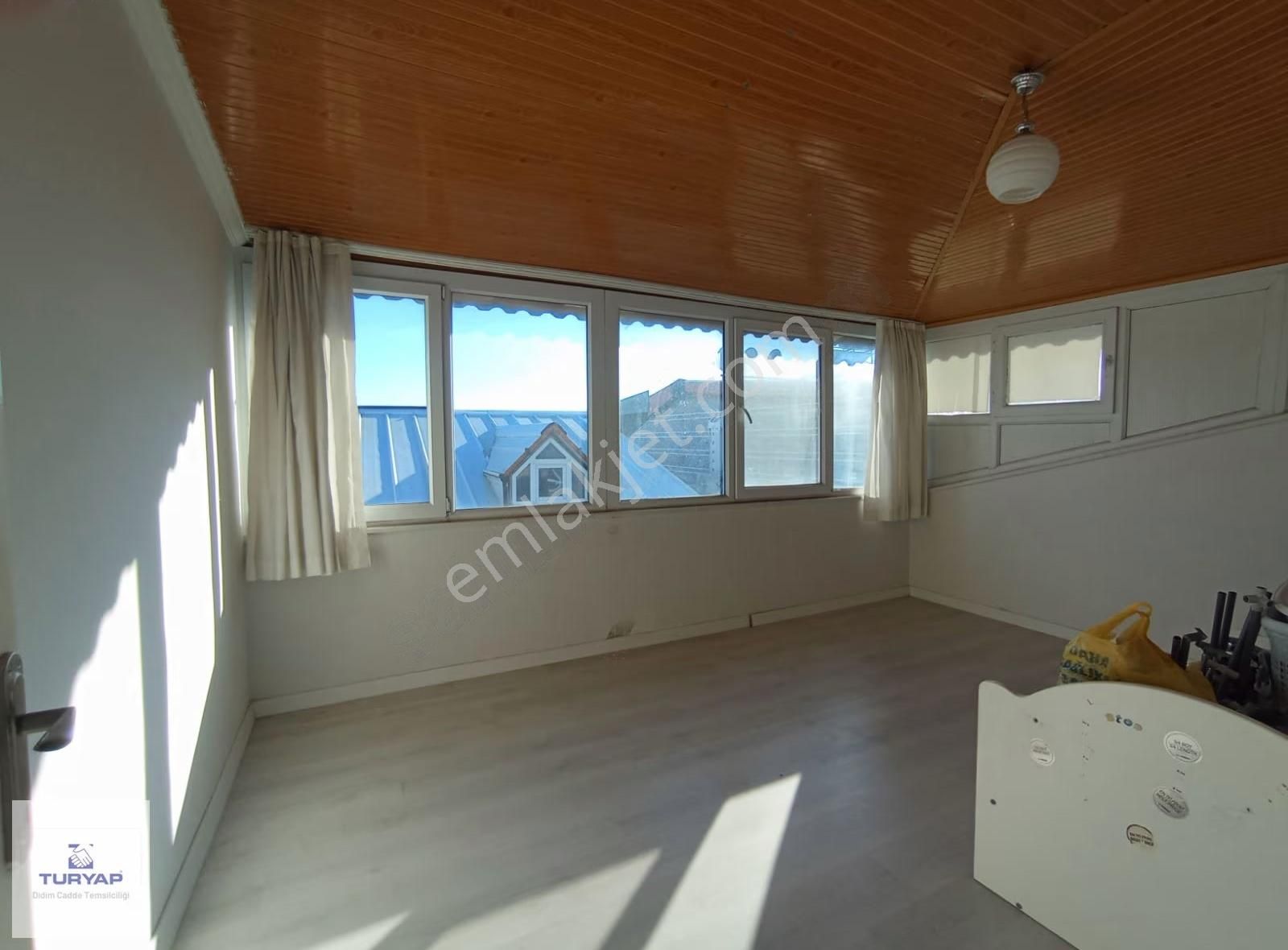 Didim Cumhuriyet Mahallesi'nde 4 Oda 1 Salon, Teraslı Dubleks - Görsel 19