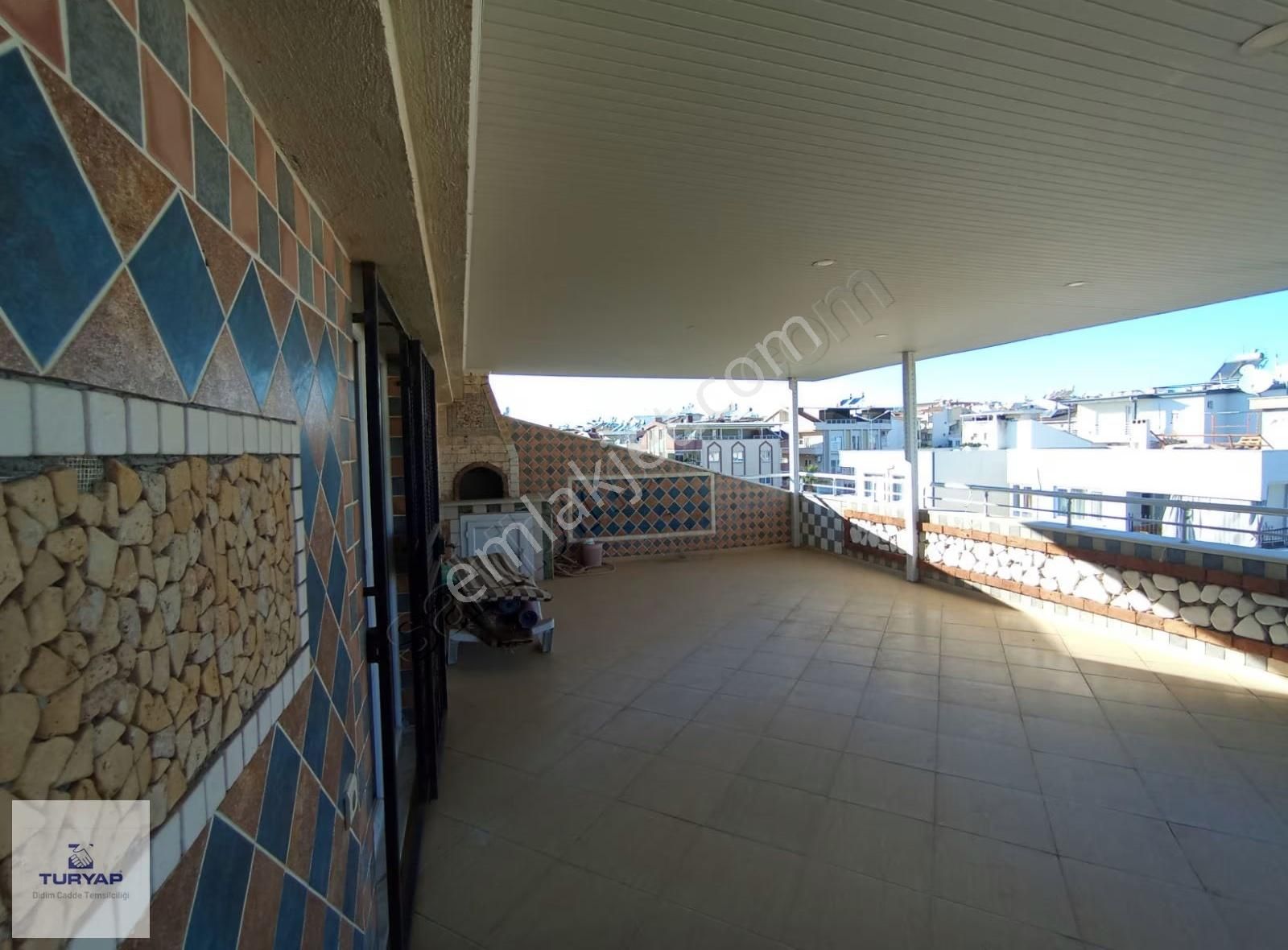 Didim Cumhuriyet Mahallesi'nde 4 Oda 1 Salon, Teraslı Dubleks - Görsel 3