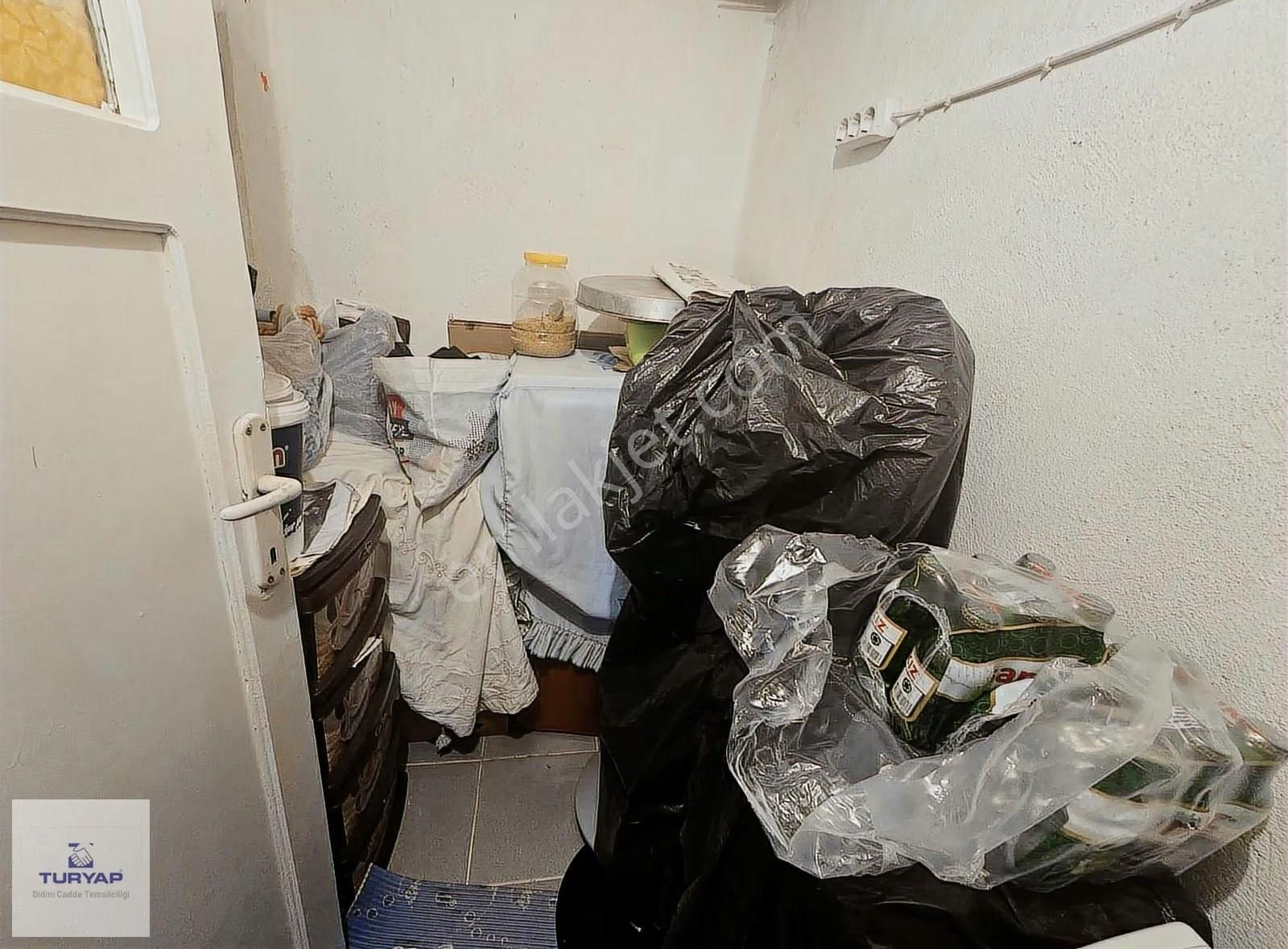 Didimde Fırsat! Merkezde 2+1 Ayrı Mutfaklı Daire - Görsel 13