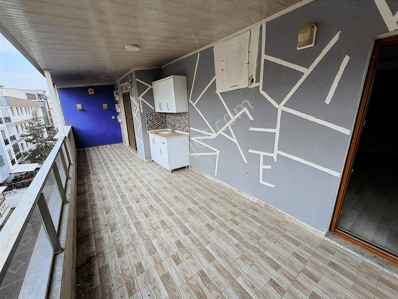 Namlı'dan Ata Sanayi İzban Yakını Dublex Teraslı Doğalgazlı 3+1