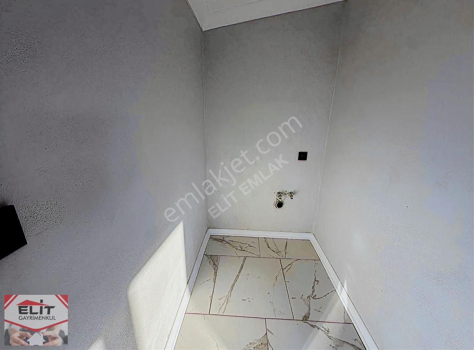 Sakarya Kocaali'de Satılık Deniz Manzaralı Bahçeli Dublex Daire - Görsel 24