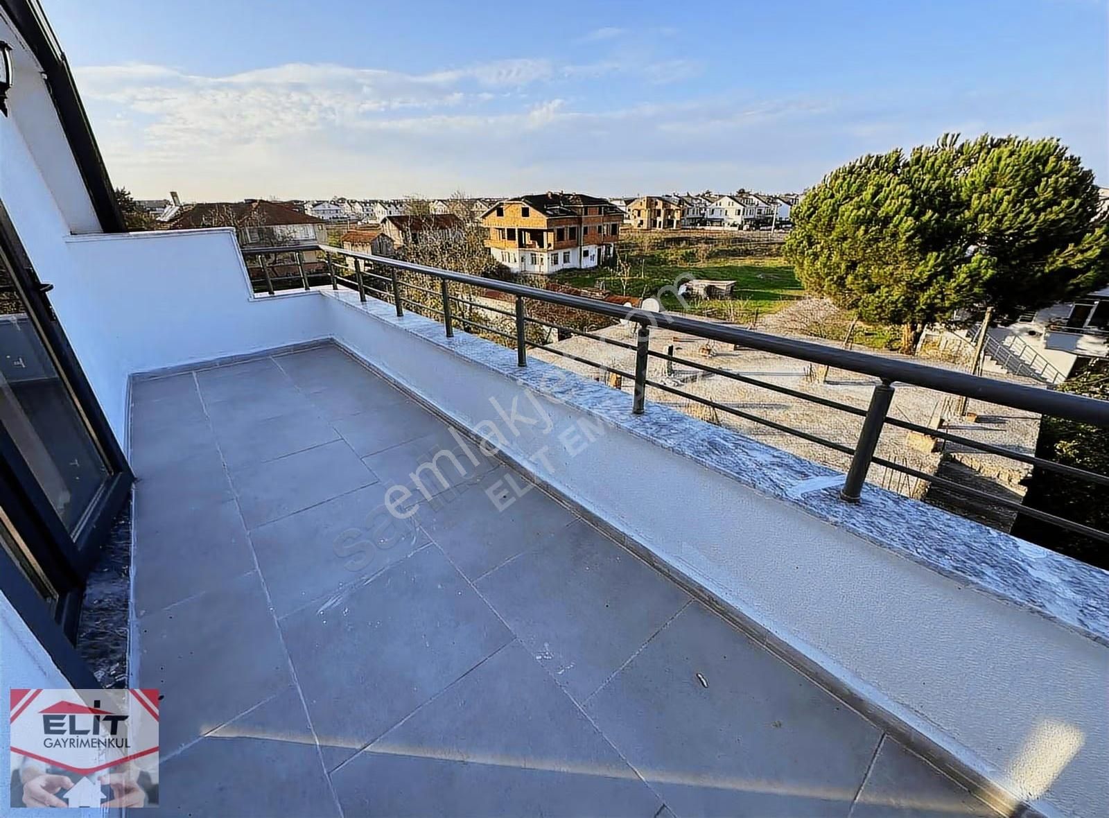 Sakarya Kocaali'de Satılık Deniz Manzaralı Bahçeli Dublex Daire - Görsel 11