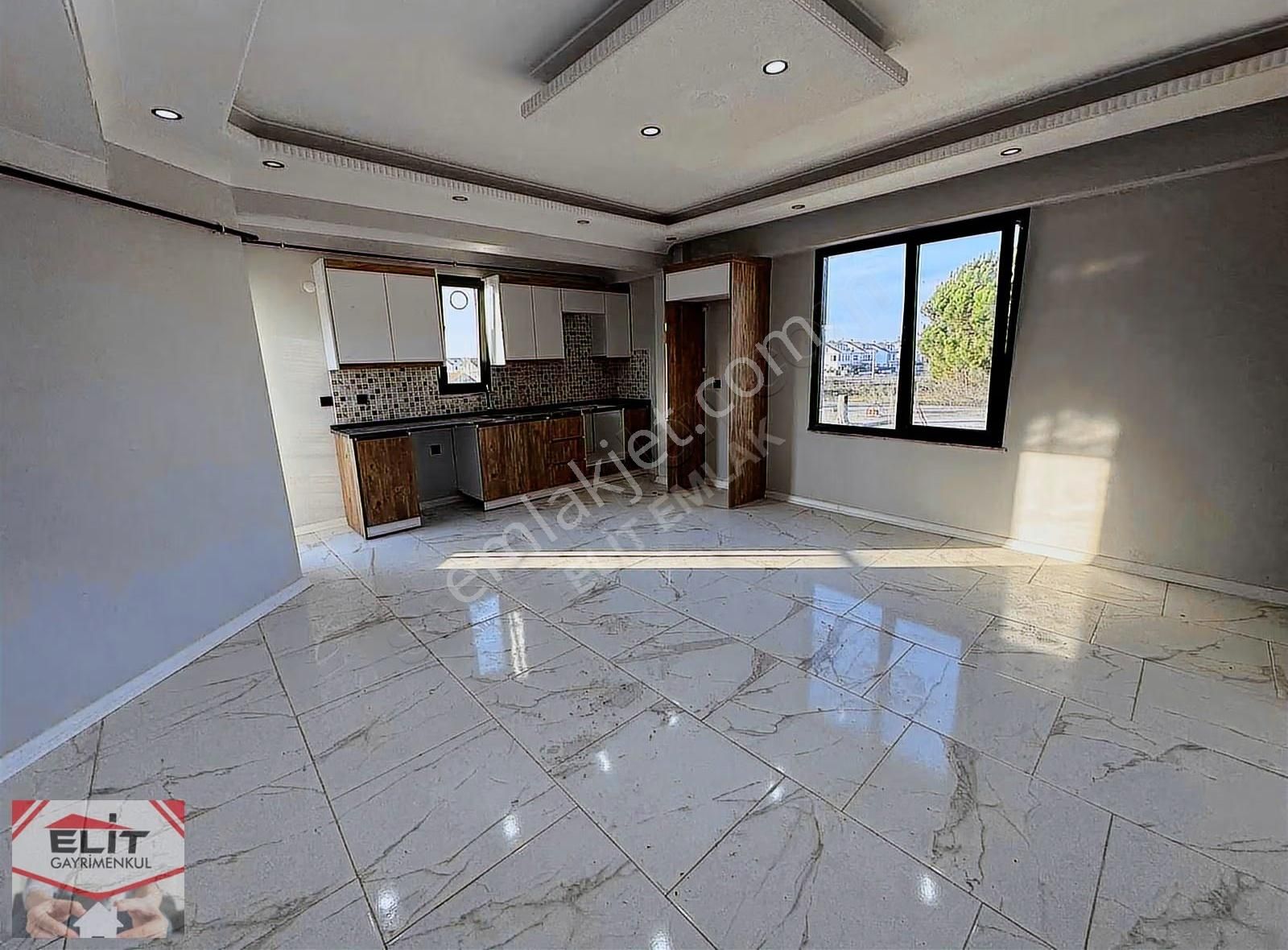 Sakarya Kocaali'de Satılık Deniz Manzaralı Bahçeli Dublex Daire - Görsel 9