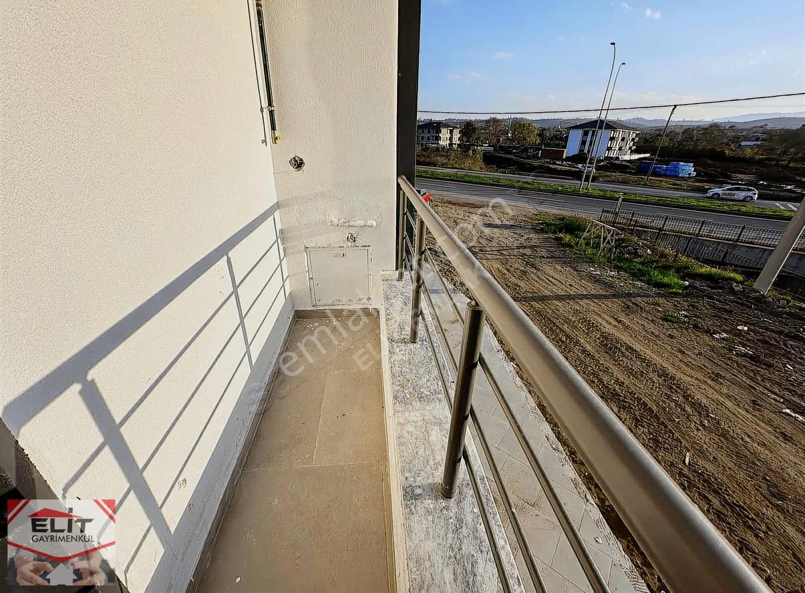 Sakarya Kocaali'de Satılık Deniz Manzaralı Bahçeli Dublex Daire - Görsel 17
