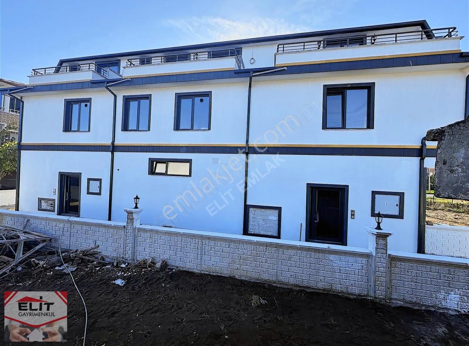 Sakarya Kocaali'de Satılık Deniz Manzaralı Bahçeli Dublex Daire - Görsel 28