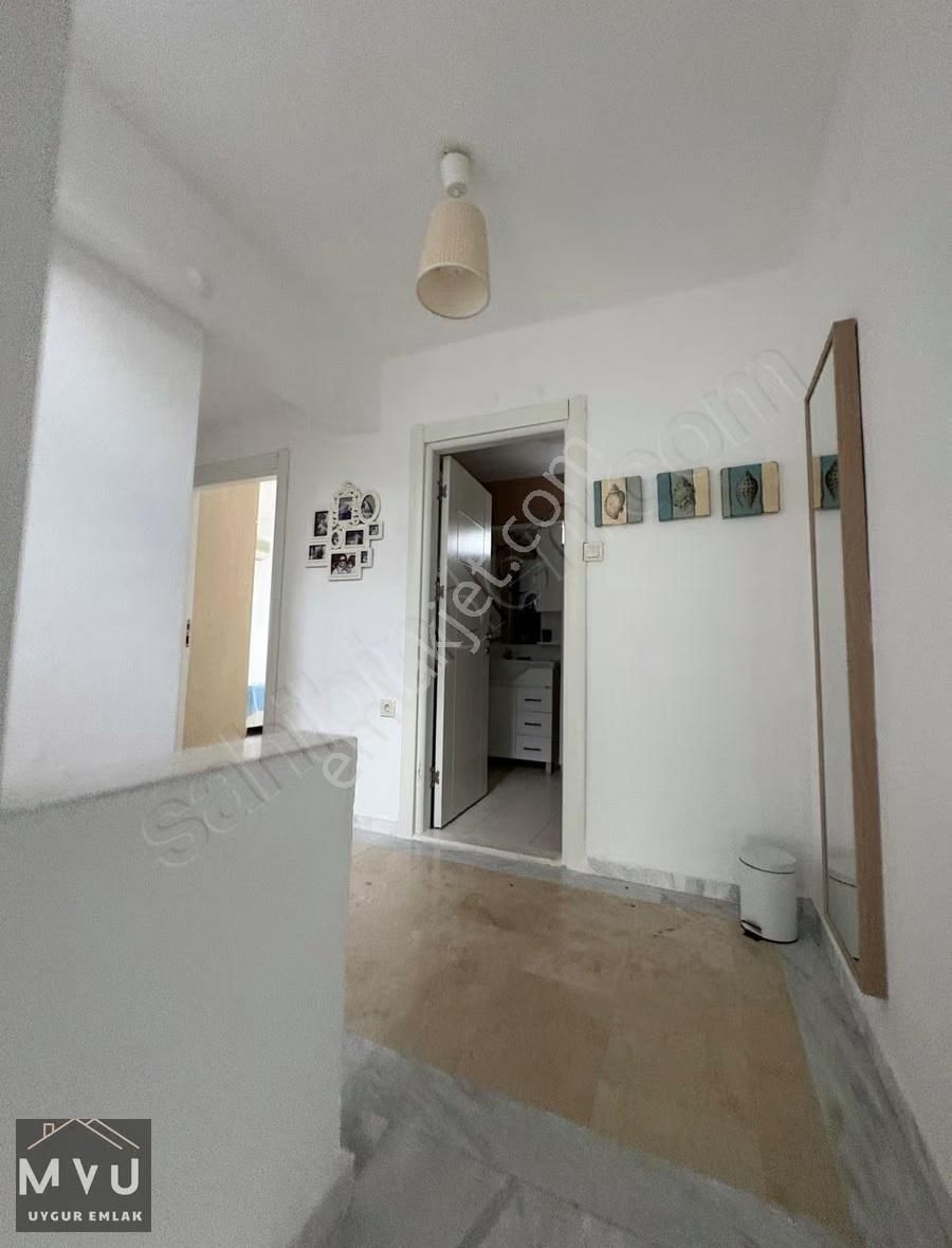 Havuzlu Sitede Deniz Manzaralı Villa - Görsel 28