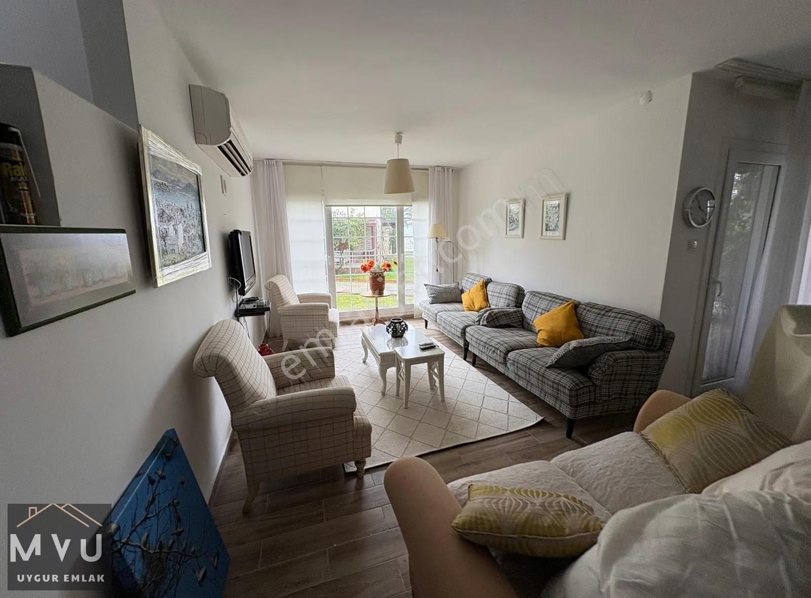 Havuzlu Sitede Deniz Manzaralı Villa - Görsel 26