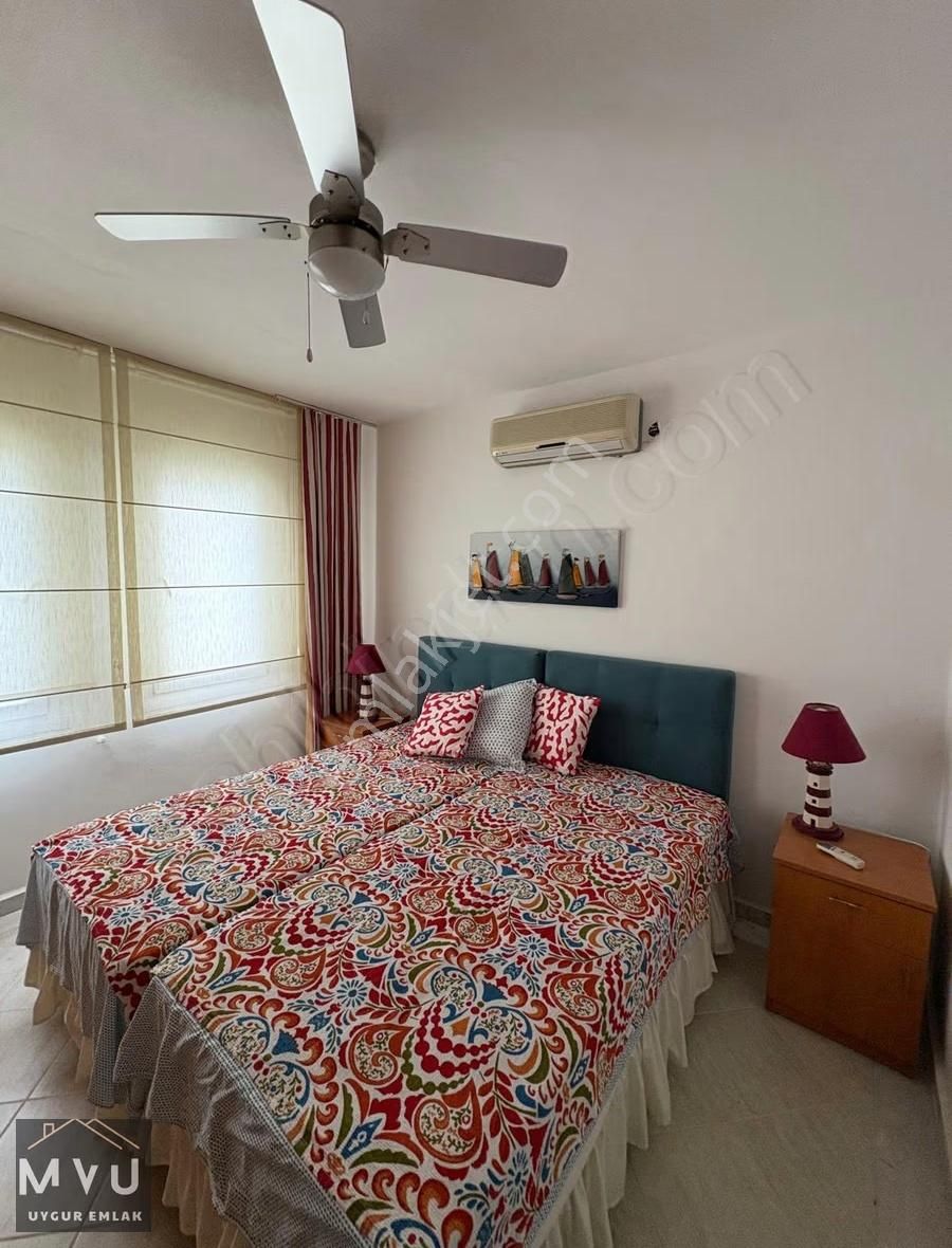 Muhteşem Konumda Deniz Manzaralı Villa - Görsel 16