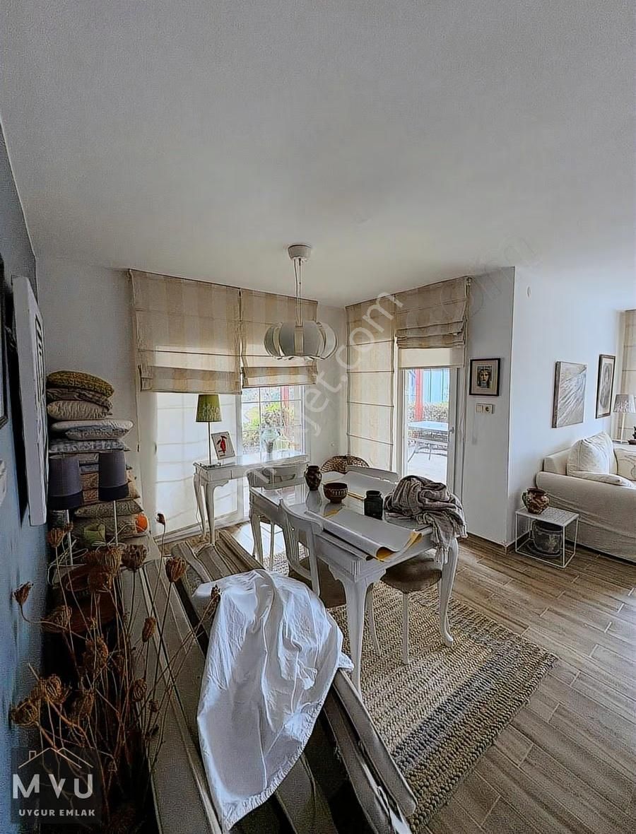 Muhteşem Konumda Deniz Manzaralı Villa - Görsel 5