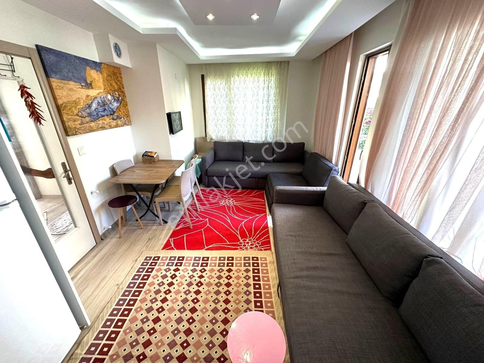 𝄞melodi'den İkizçay'da Cadde Üzeri Ön Cephe Çift Balkonlu Denize Yakın Konumda 1+1 Daire - Görsel 25