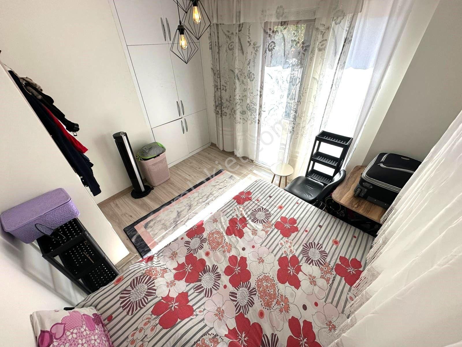 𝄞melodi'den İkizçay'da Cadde Üzeri Ön Cephe Çift Balkonlu Denize Yakın Konumda 1+1 Daire - Görsel 9