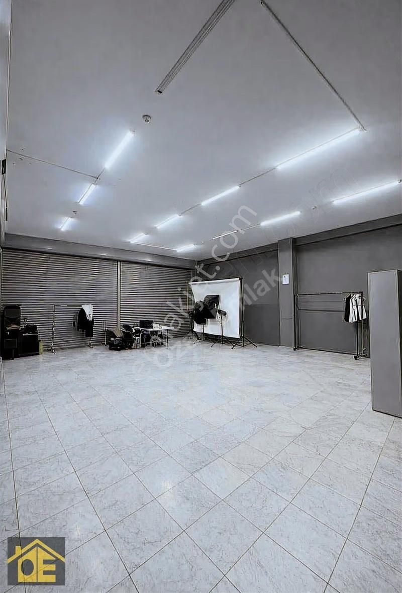 Ozan'dan Güngören Sanayi De Komple Kiralık Bina - Görsel 33