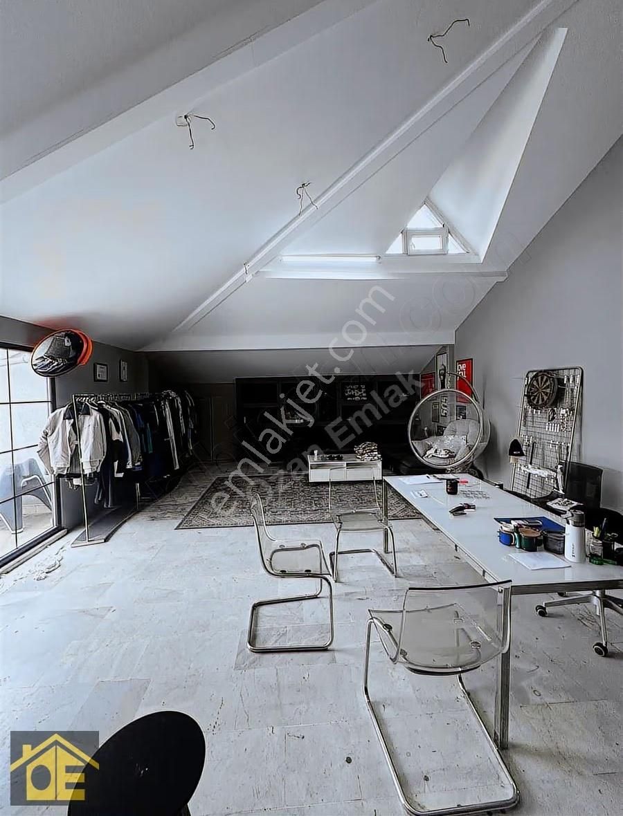 Ozan'dan Güngören Sanayi De Komple Kiralık Bina - Görsel 17