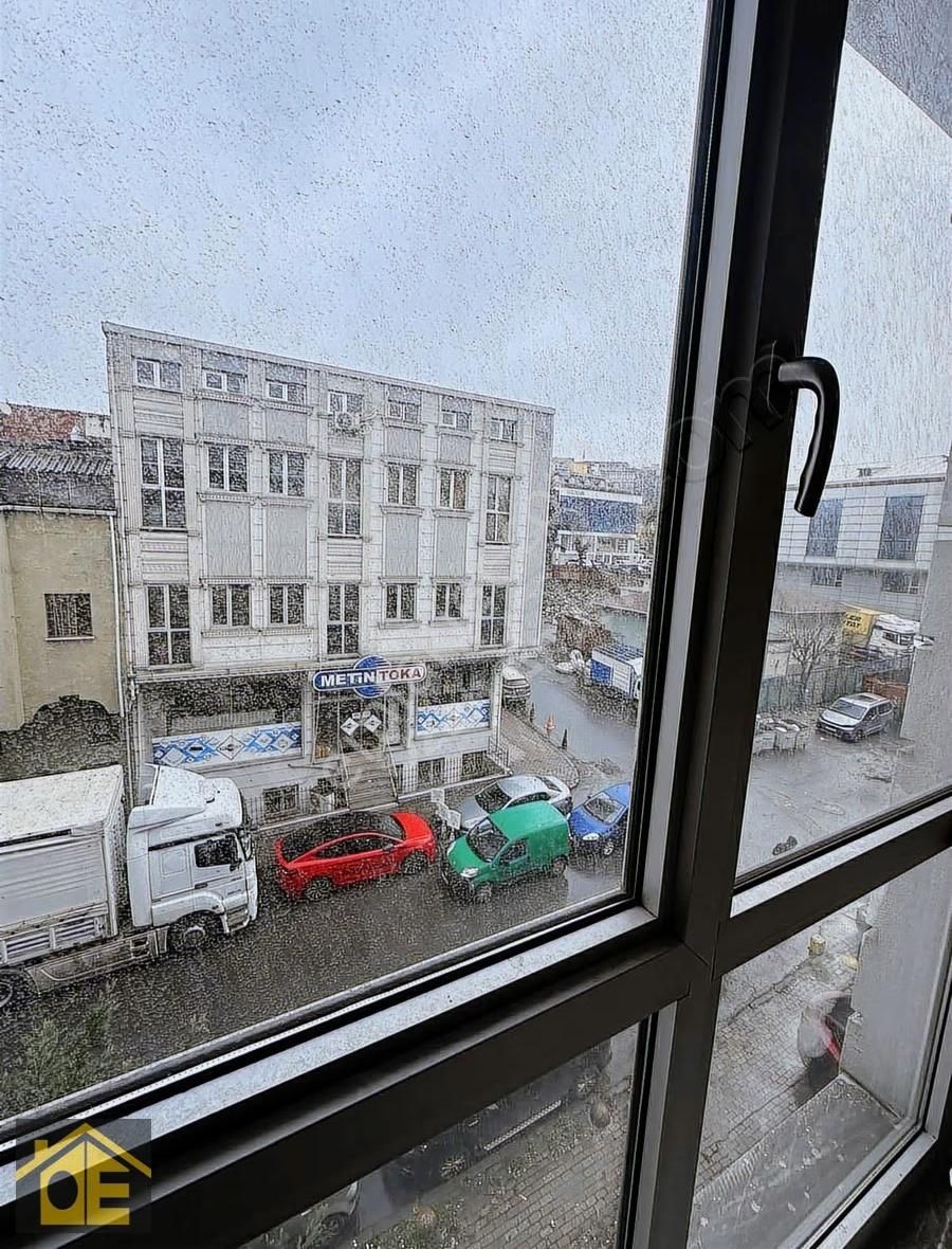 Ozan'dan Güngören Sanayi De Komple Kiralık Bina - Görsel 15