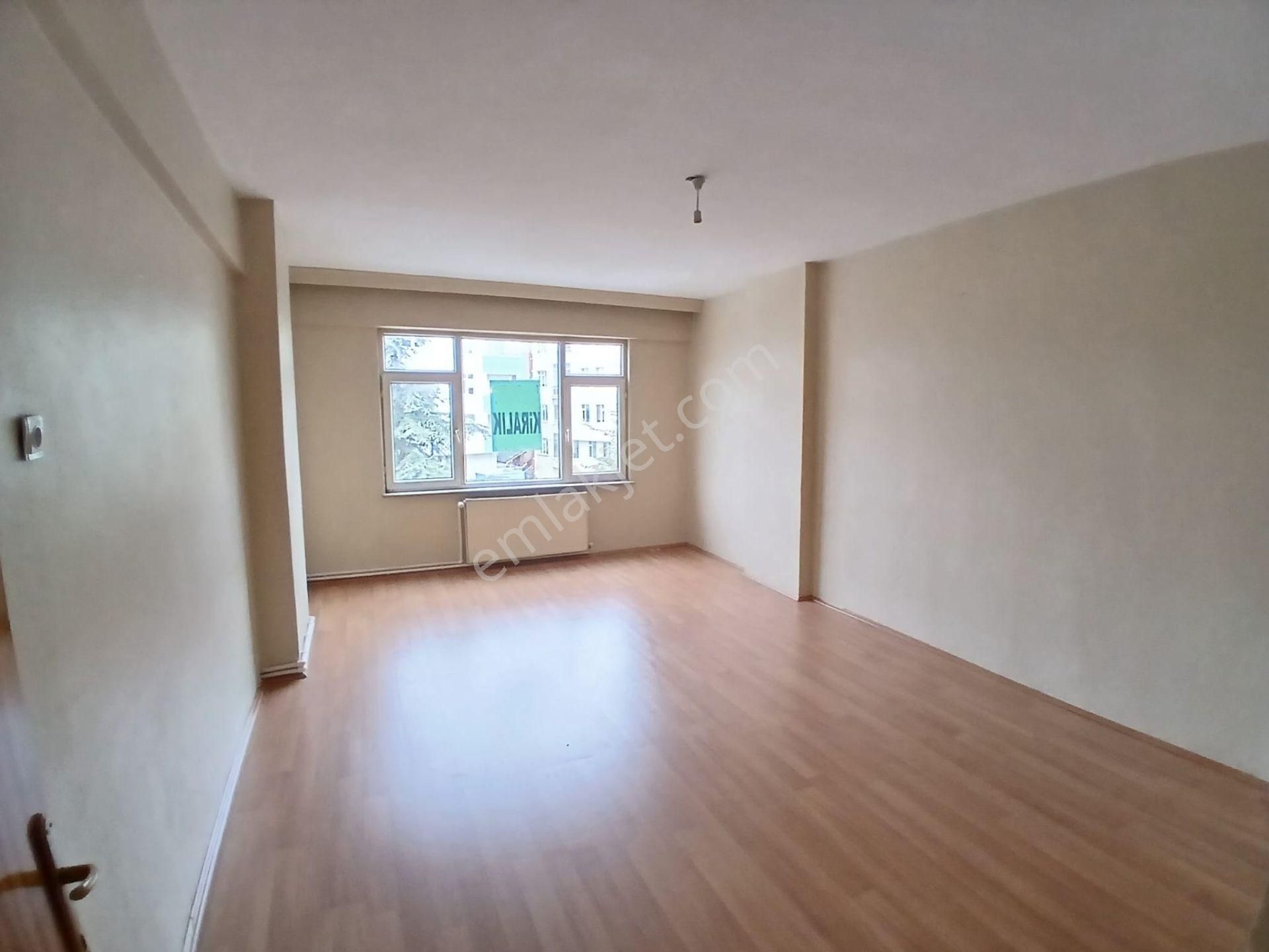 Akçay Emlak'tan Akşehir Stadyum Civarında Asansörlü Bakımlı Kiralık 3+1 Daire - Görsel 24