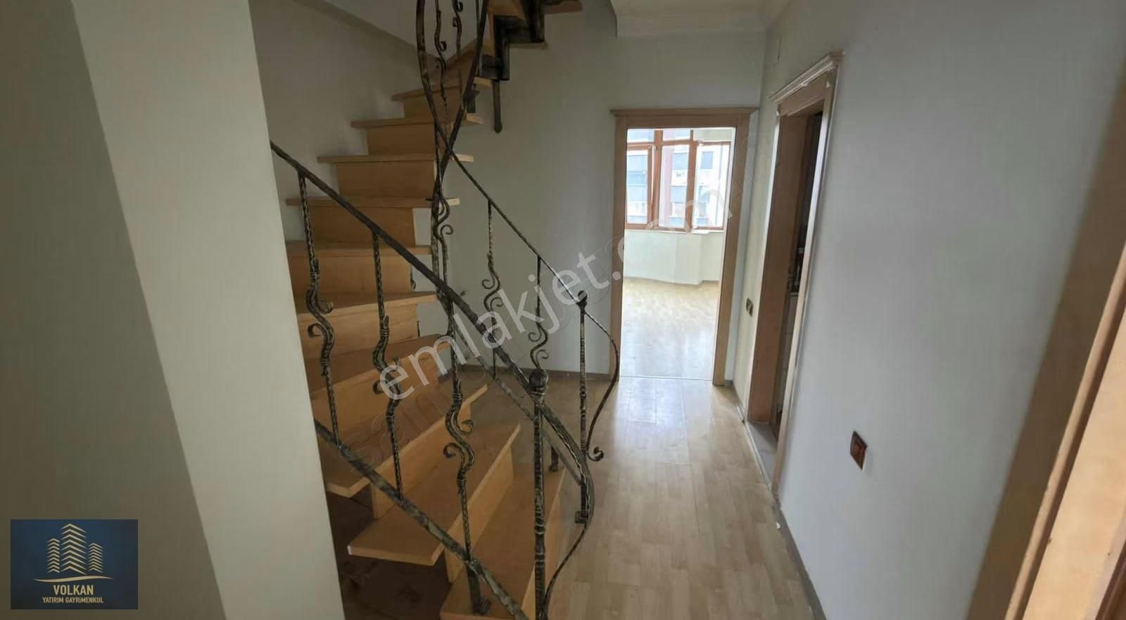Boztepe Süsen Sitesin'de Satılık Triplesk 270 M2 Daire - Görsel 25