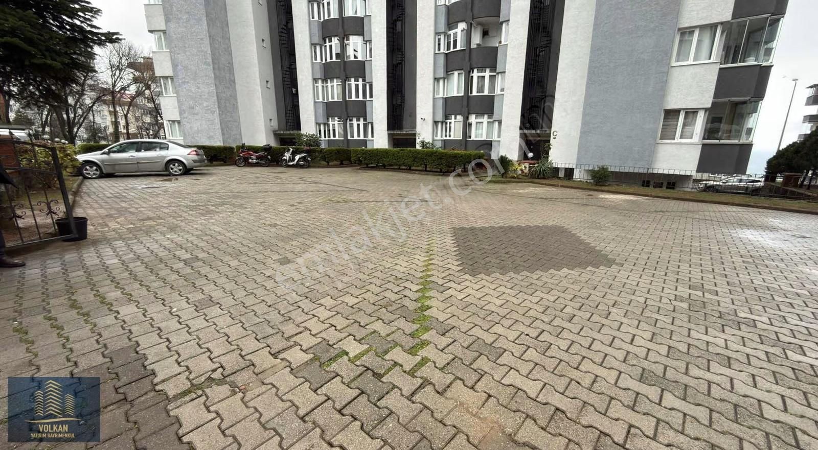 Boztepe Süsen Sitesin'de Satılık Triplesk 270 M2 Daire - Görsel 11