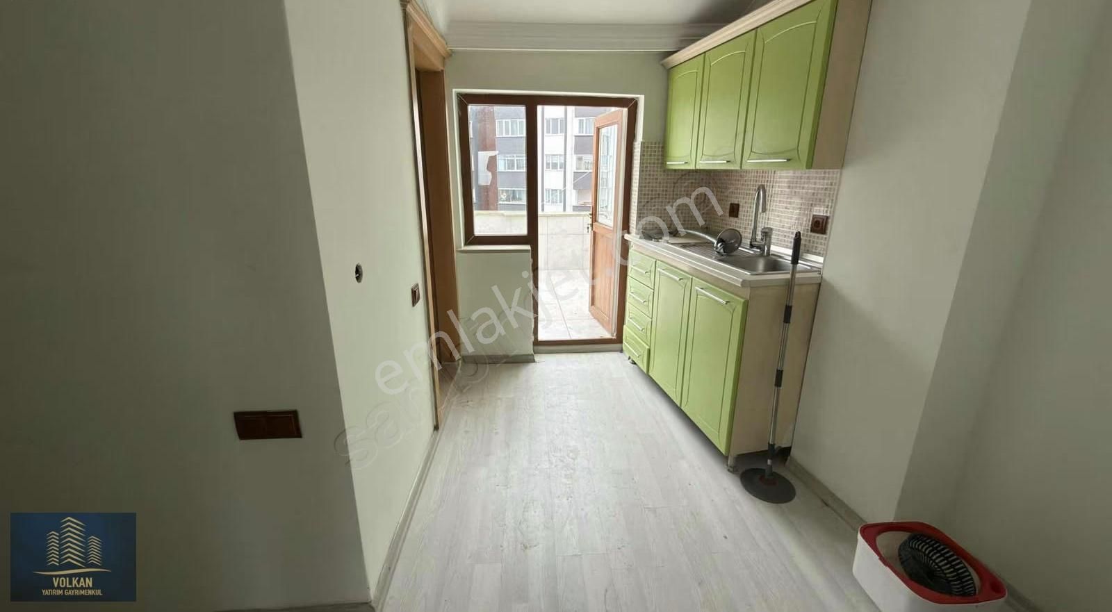 Boztepe Süsen Sitesin'de Satılık Triplesk 270 M2 Daire - Görsel 16