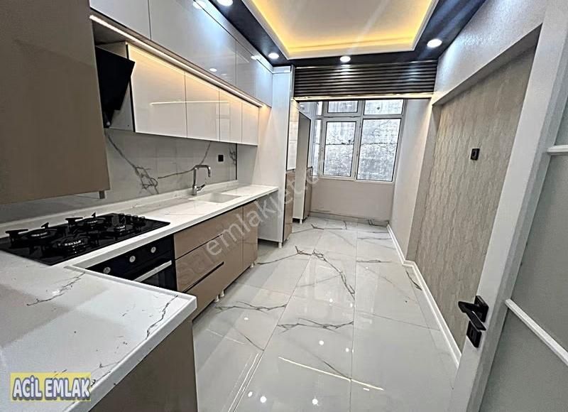 Acil Emlaktan Danışment Yakını Bağımsız Salon Lüks Yapılı Daire - Görsel 2