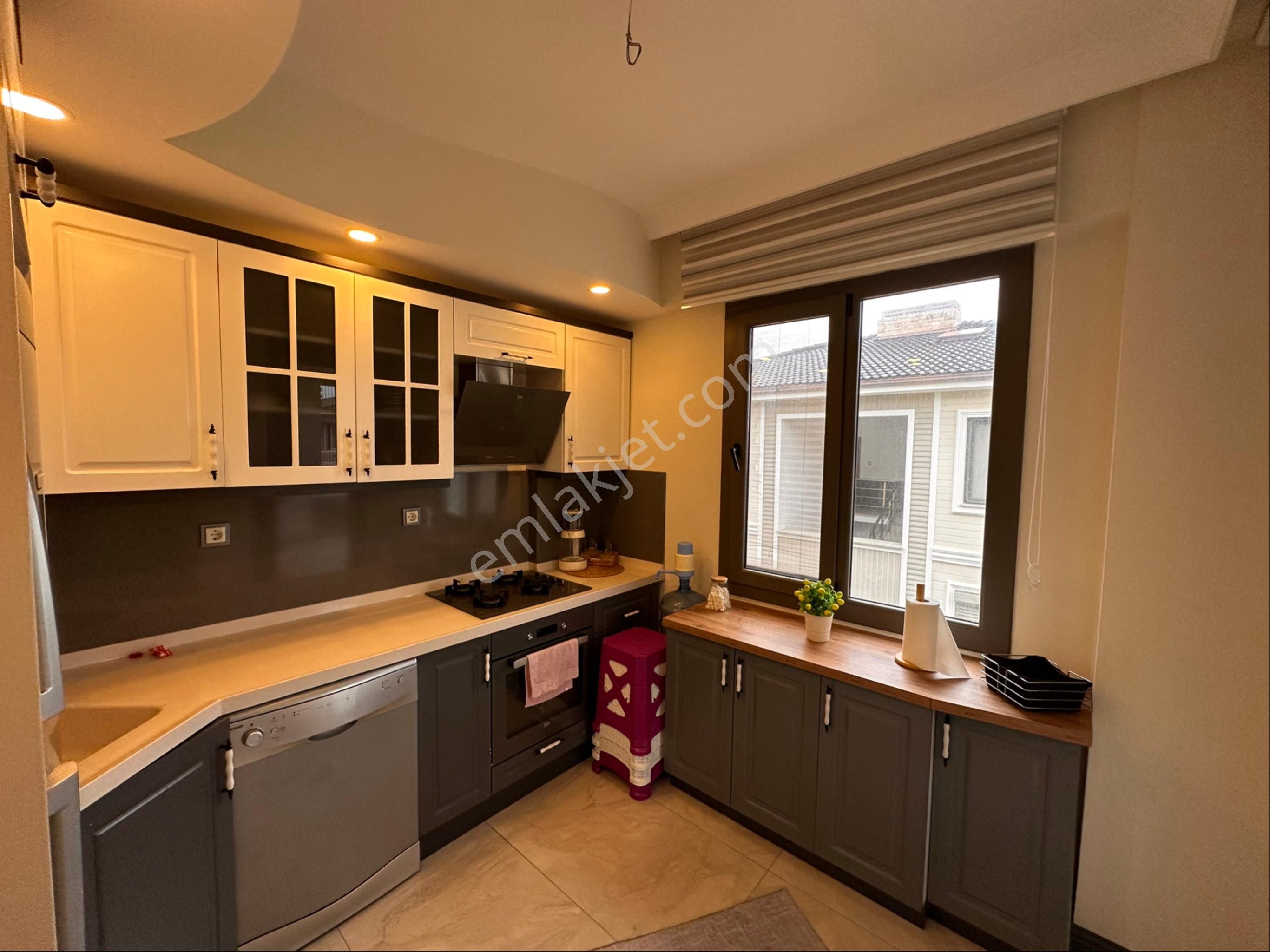 Altınoluk Narlı Mahallesinde Ultra Lüks Site İçerisinde Eşyalı 2+1 Satılık Daire - Görsel 32