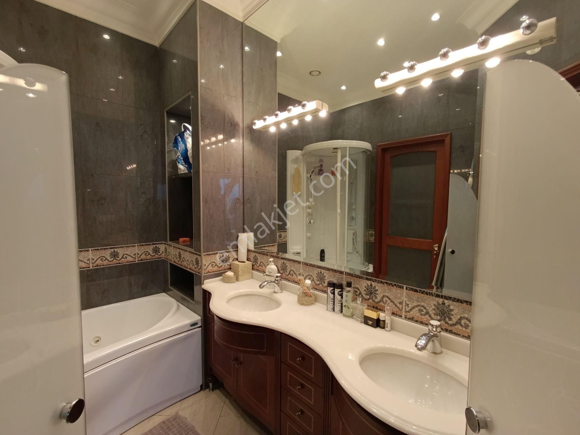 Şişli Harbiye Ritz-carlton'da Eşsiz Boğaz Manzaralı 110 M² Lüks 1+1 Residence - Görsel 13