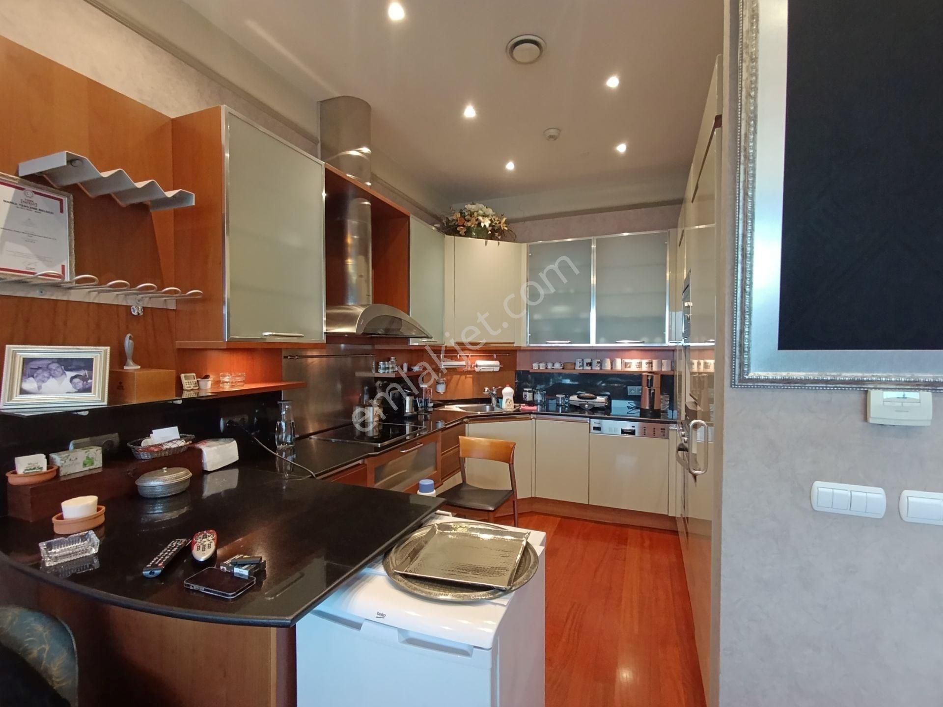 Şişli Harbiye Ritz-carlton'da Eşsiz Boğaz Manzaralı 110 M² Lüks 1+1 Residence - Görsel 17