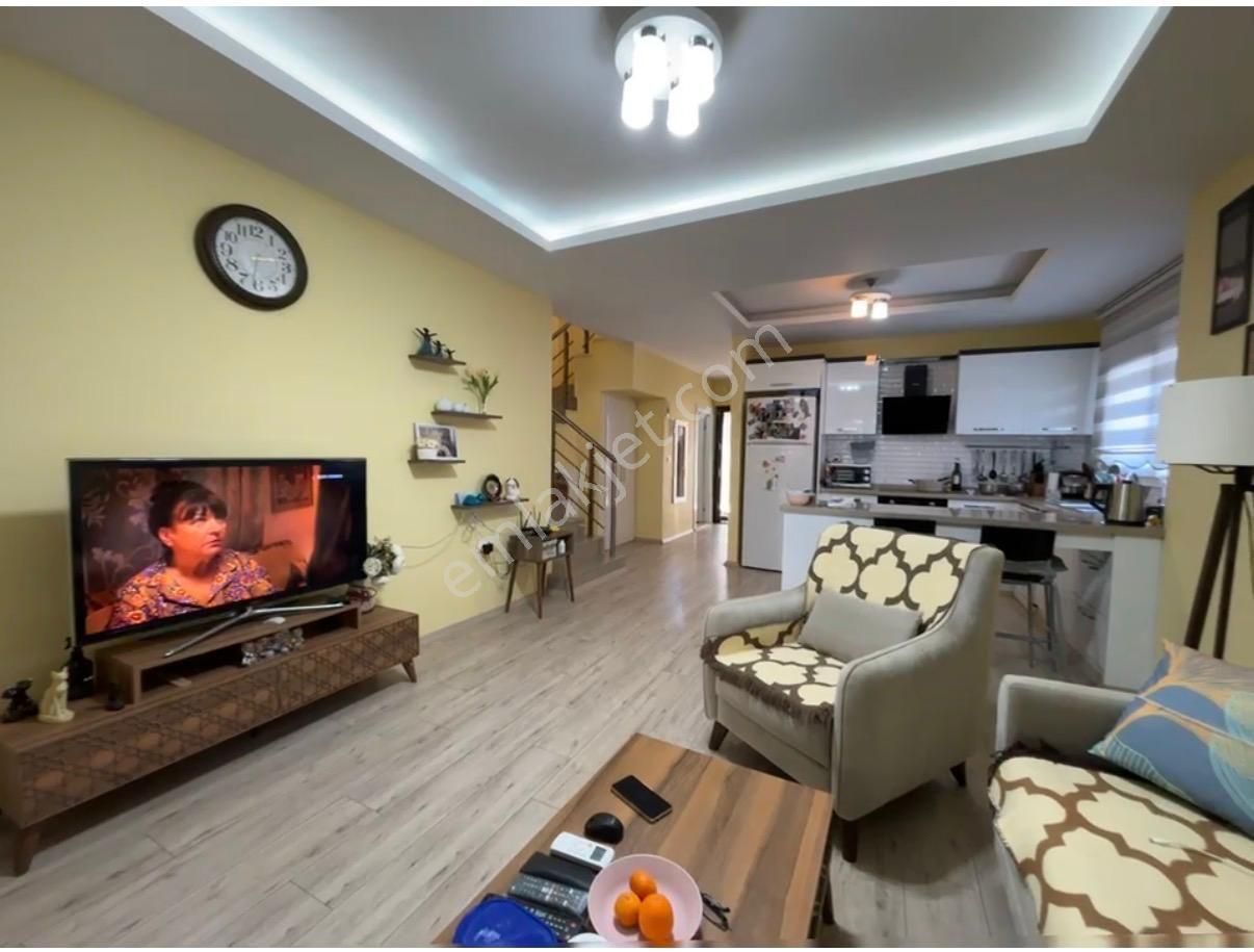 Kuşadası Soğucak Bölgesinde Satılık 4+1 Villa - Görsel 4