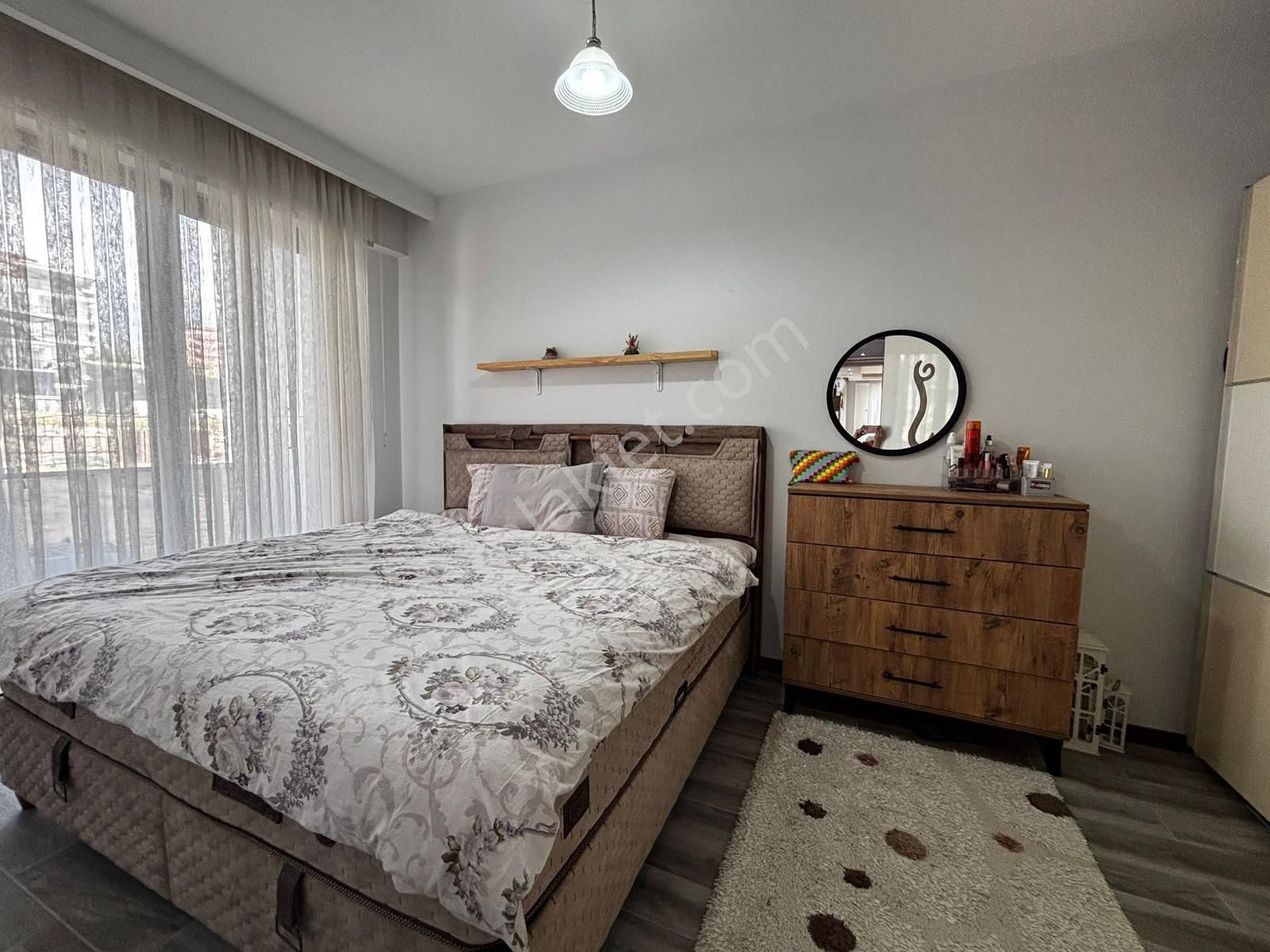 Denipol Hastane Mevkiinde 3+1 140 M2 3 Yıllık Satılık Fırsat Daire - Görsel 5