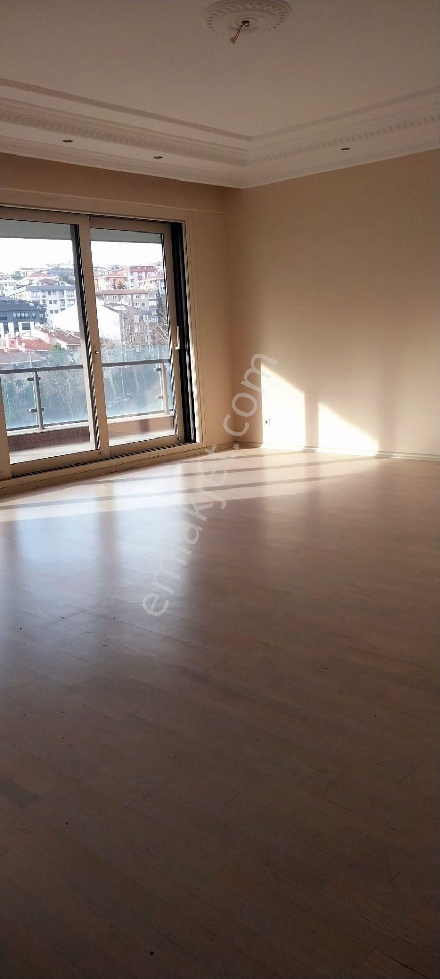Acıbadem Akasya Evleri Yatayda Kiralık 3+1 Mobilyalı Veya Mobilyasız - Görsel 9