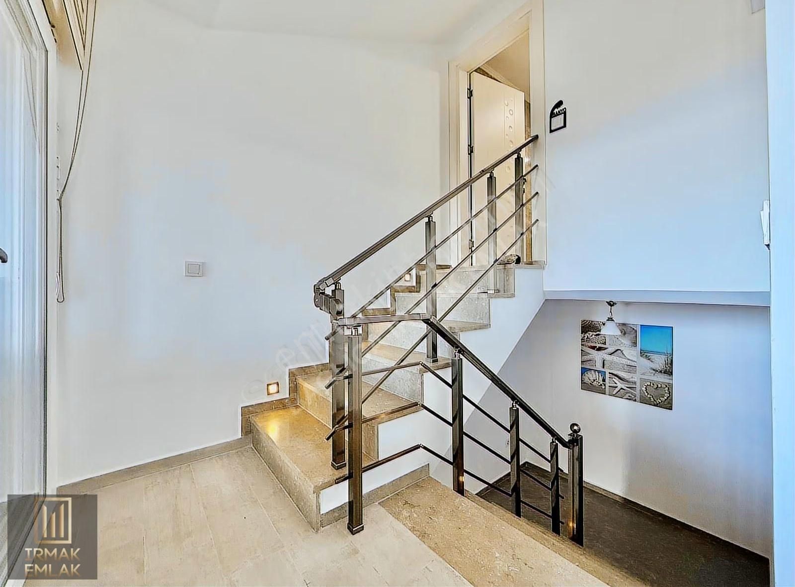 Koyunbaba' Da Deniz Manzaralı-özel Plajlı Sitede 2+1 Dubleks - Görsel 10