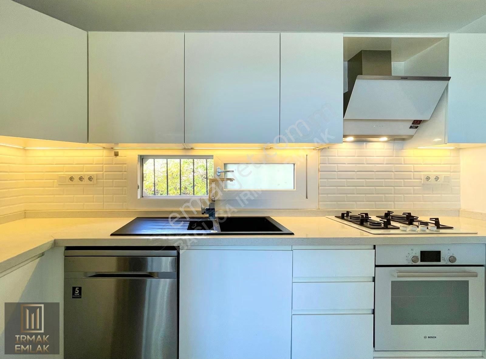 Koyunbaba' Da Deniz Manzaralı-özel Plajlı Sitede 2+1 Dubleks - Görsel 4