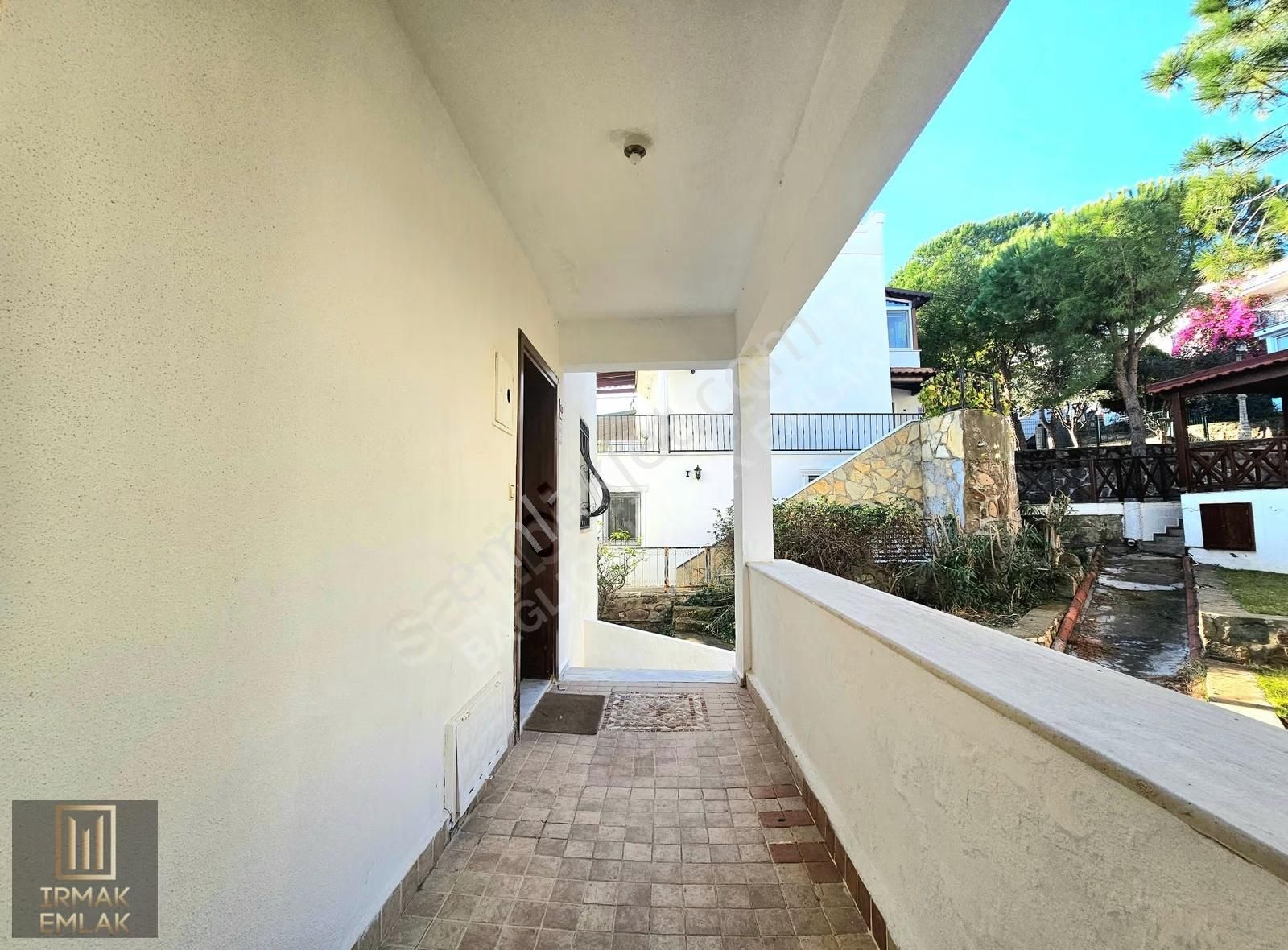 Akyarlar Deniz Manzaralı- Denize Yürüme Mesafeli 3+2 Tripleks - Görsel 10