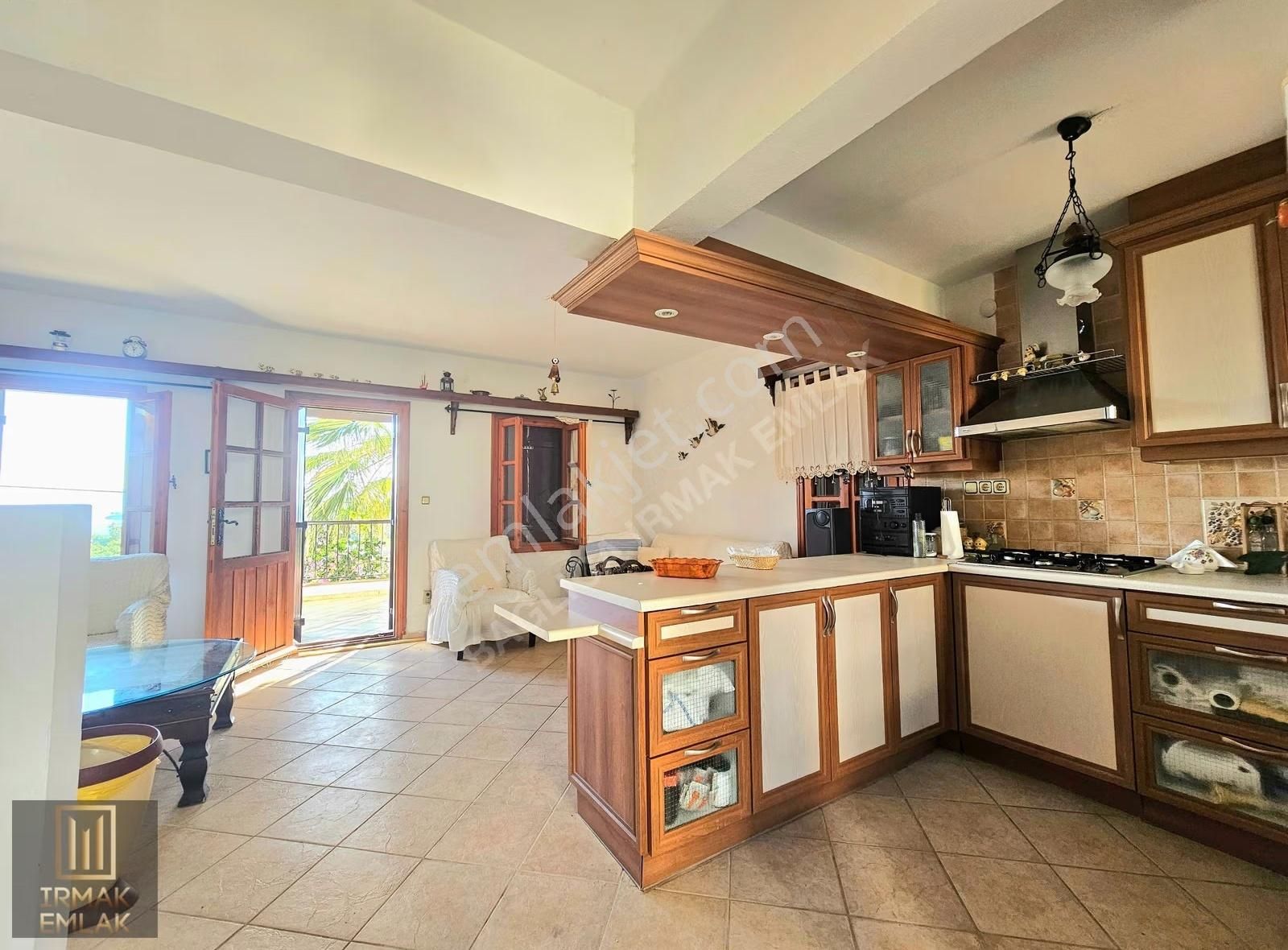 Akyarlar Deniz Manzaralı- Denize Yürüme Mesafeli 3+2 Tripleks - Görsel 21