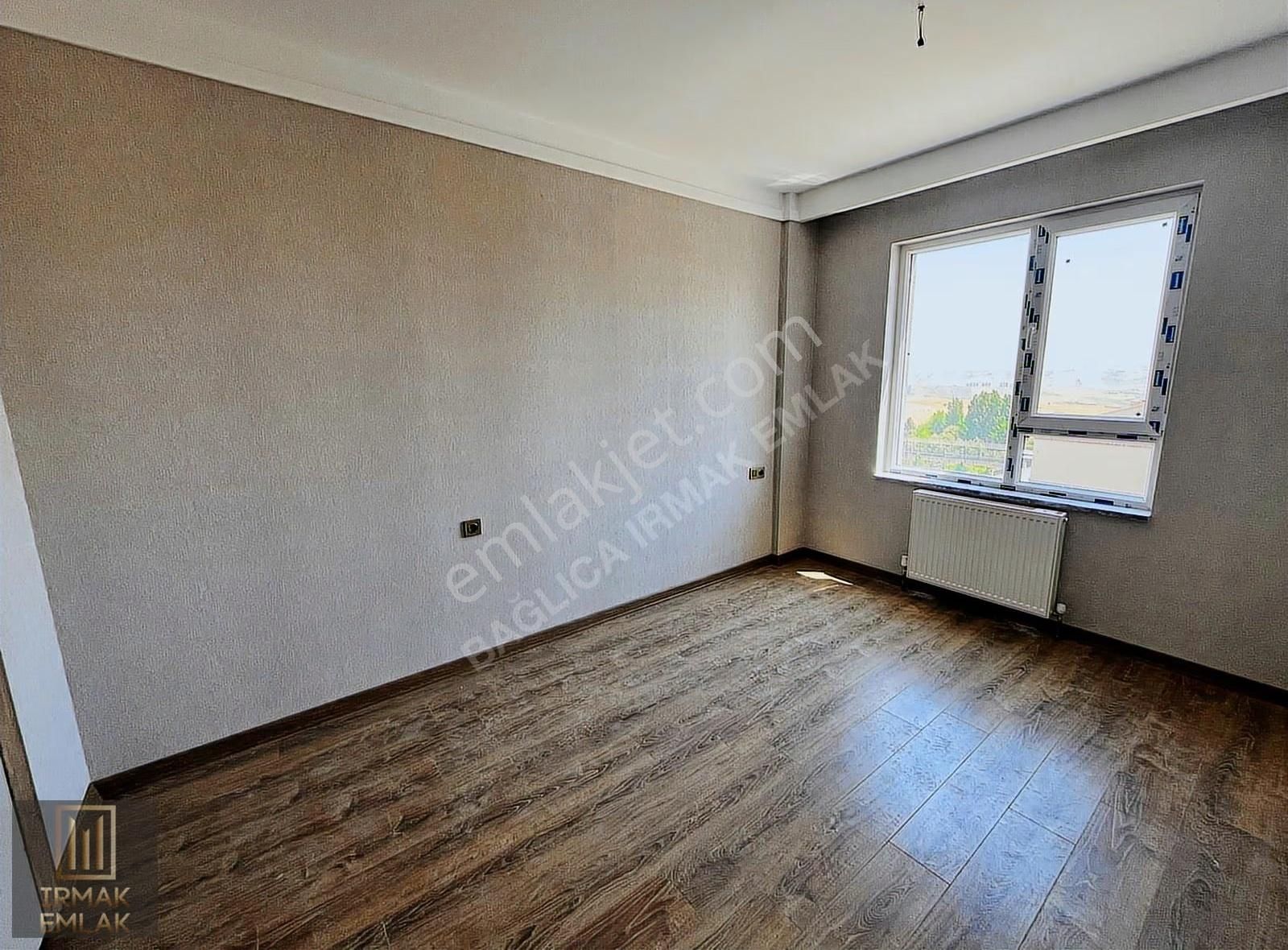 Irmak Emlak-atayurt Mah. Satılık Giyinme Odalı 2+1 Daire - Görsel 4