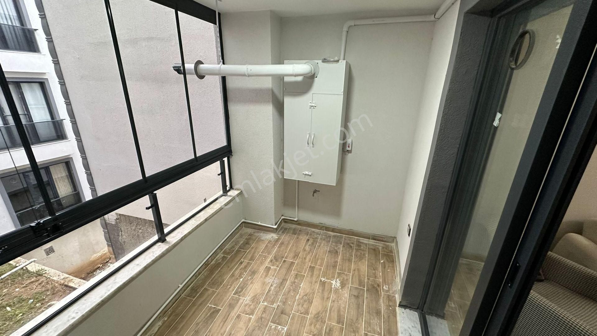 Parstan Tuzcumuratta Sıfır Eşyalı Doğalgazlı Asansörlü Lüks 1+1 - Görsel 26