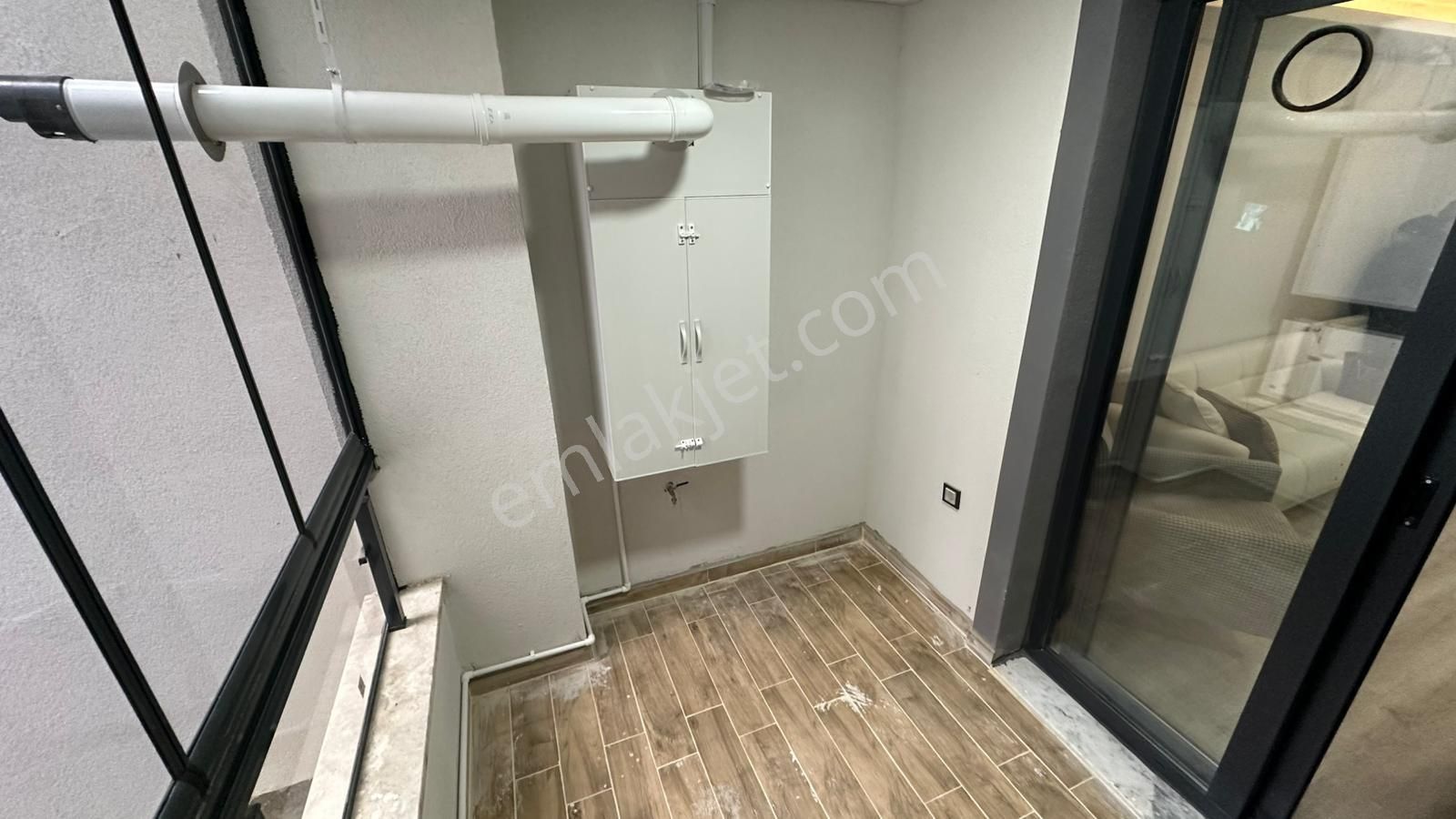 Parstan Tuzcumuratta Sıfır Eşyalı Doğalgazlı Asansörlü Lüks 1+1 - Görsel 30