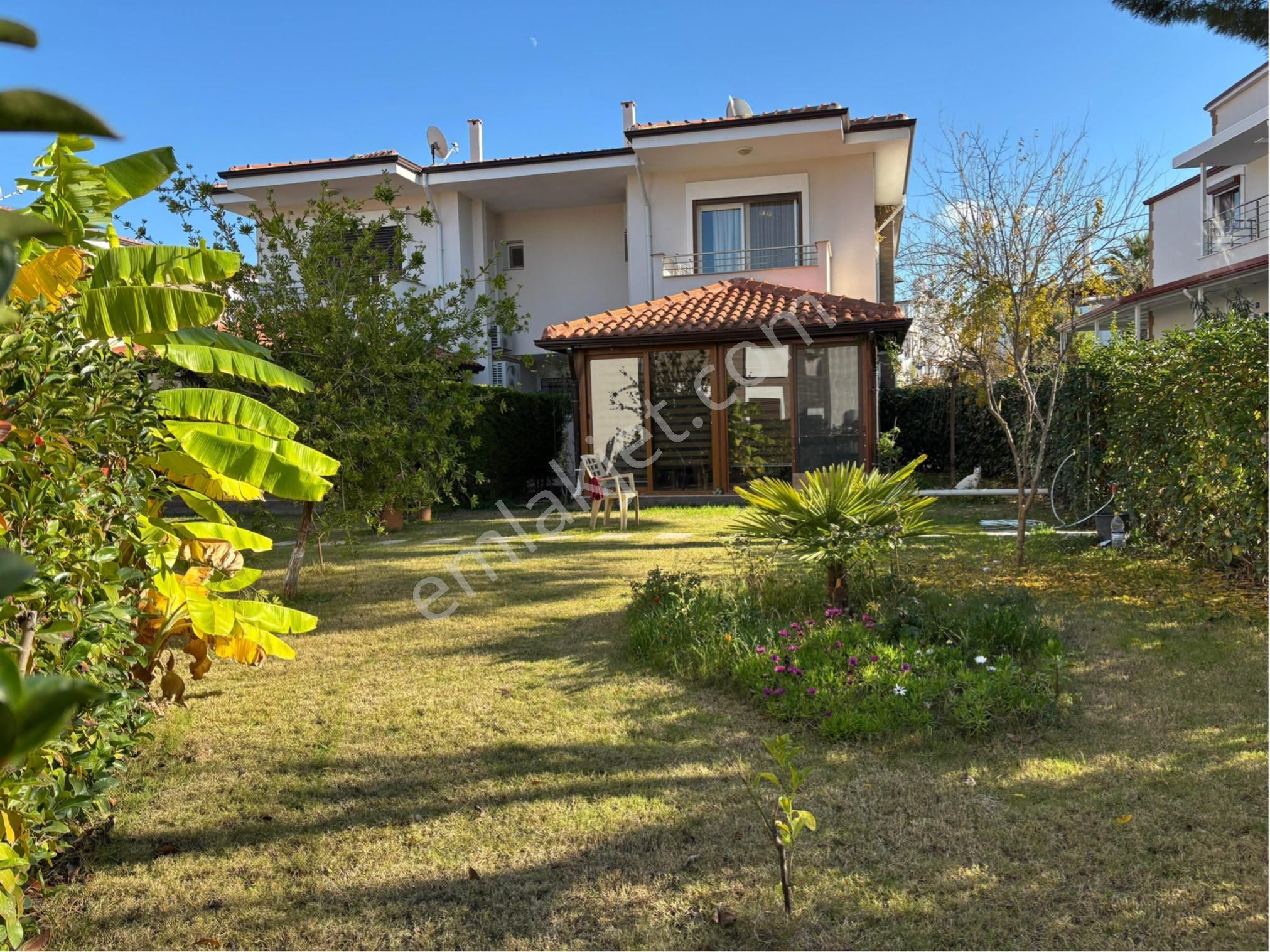 Kuşadası’da 4 + 1 Havuzlu Sitede Sat - Görsel 17