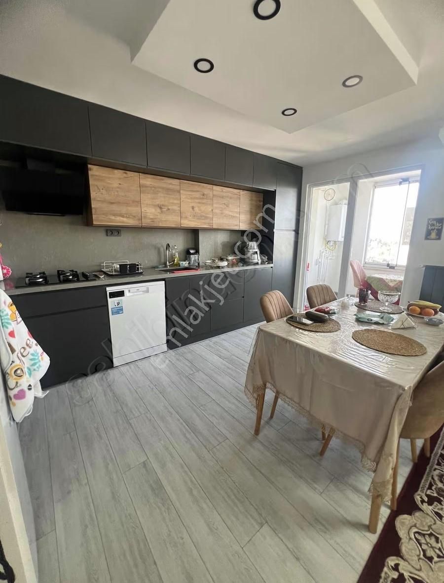 Devyaptan Sahilde Çok Temiz Daire - Görsel 6