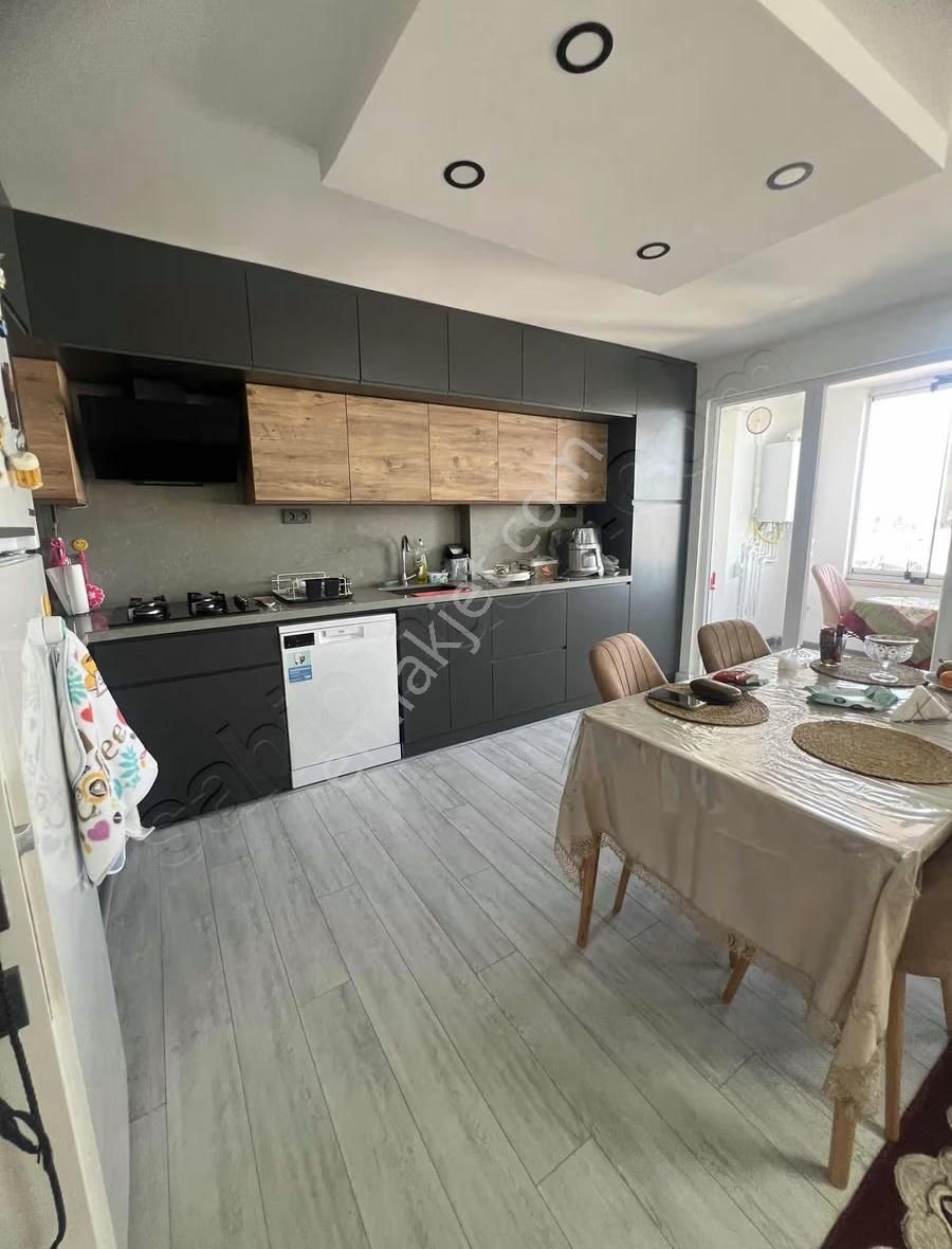 Devyaptan Sahilde Çok Temiz Daire - Görsel 9