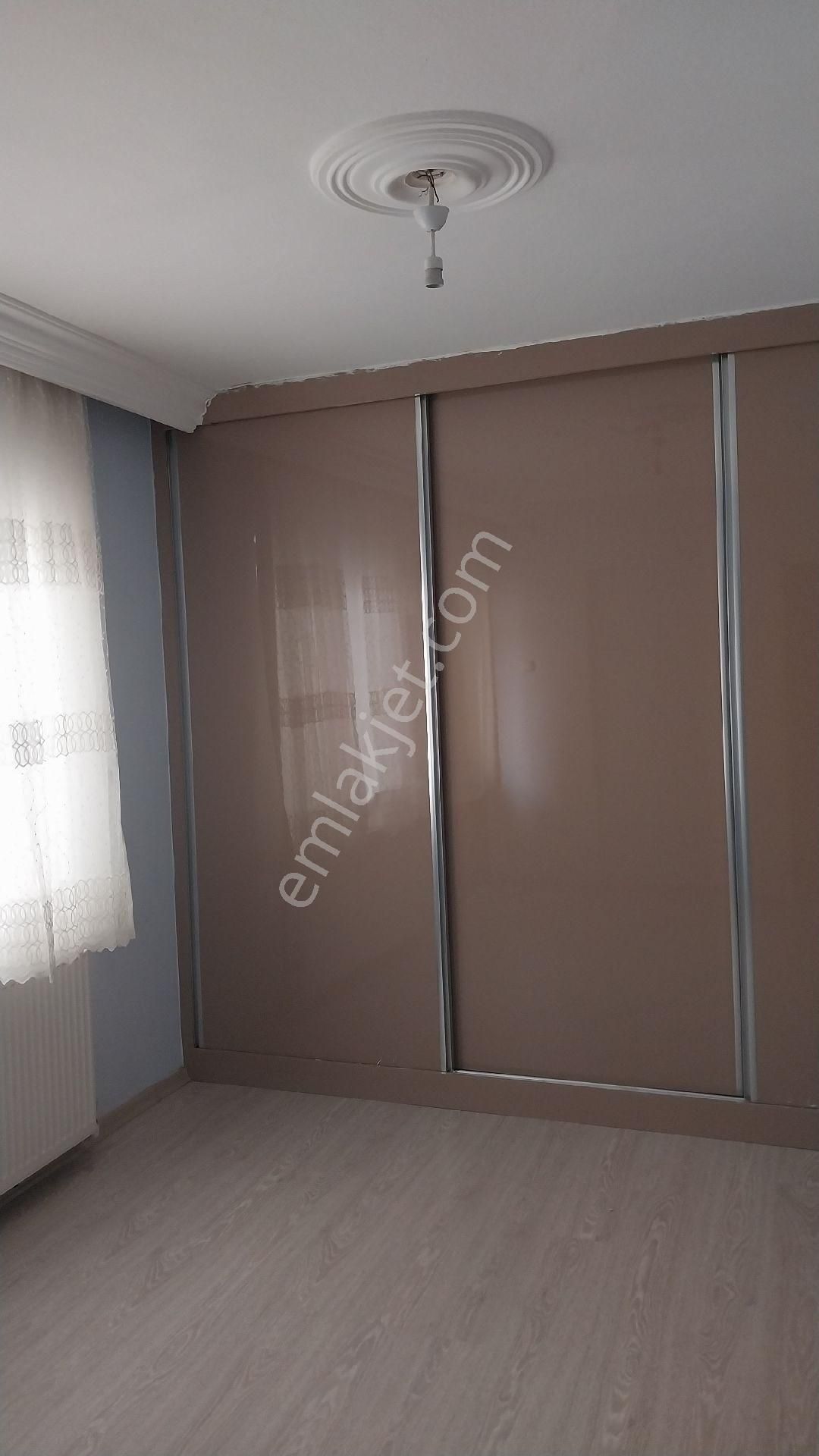 Aydın Efeler Cumhuriyet Mahallesinde Kiralık Dogalgazlı 3+1 Daire - Görsel 8