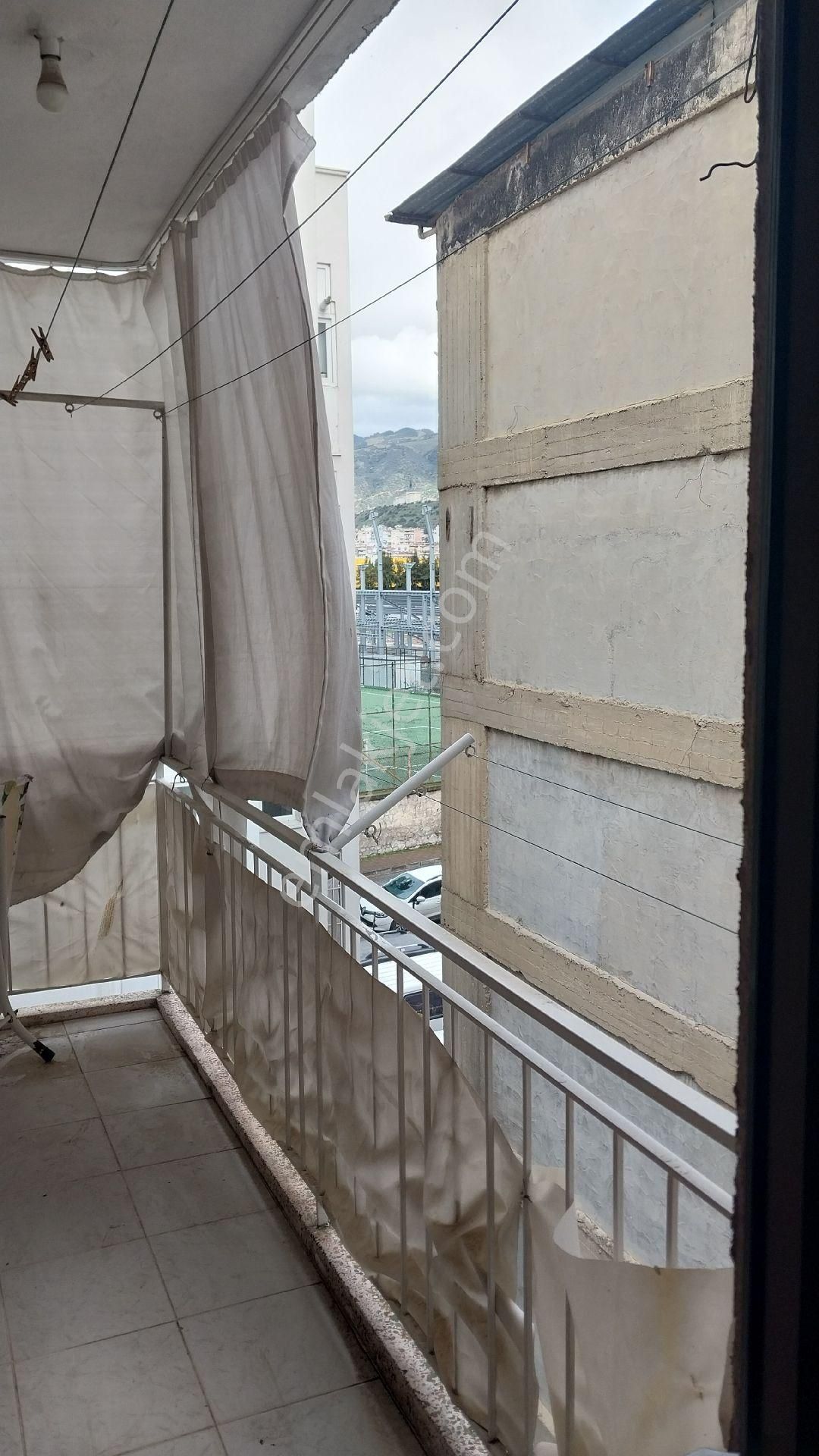 Aydın Efeler Cumhuriyet Mahallesinde Kiralık Dogalgazlı 3+1 Daire - Görsel 28