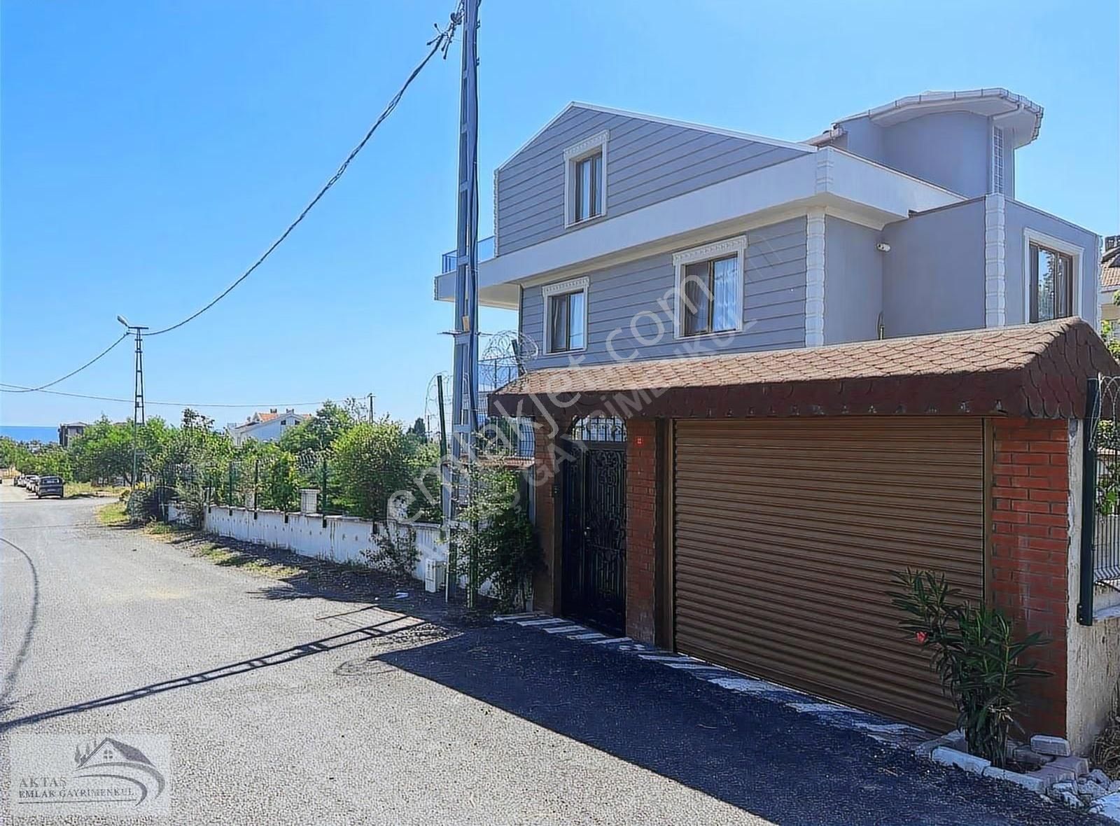 Büyükçekmece Güzelcede 5+2 Satılık Villa - Görsel 11