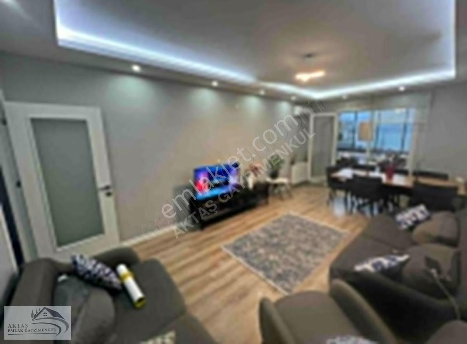 Sega'da Göl Marin Evlerinde 3+1 Ebeveyn Banyolu&otoparklı Daire - Görsel 33