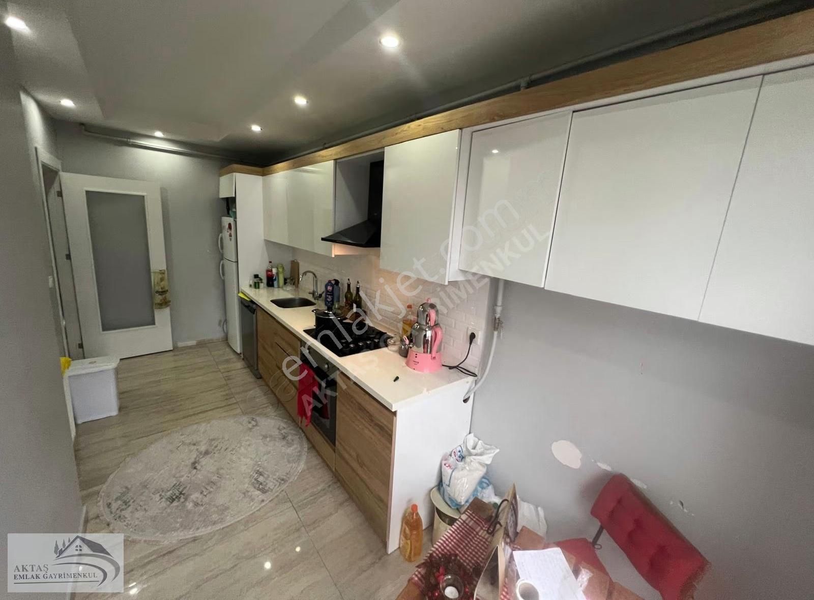 Sega'da Göl Marin Evlerinde 3+1 Ebeveyn Banyolu&otoparklı Daire - Görsel 29